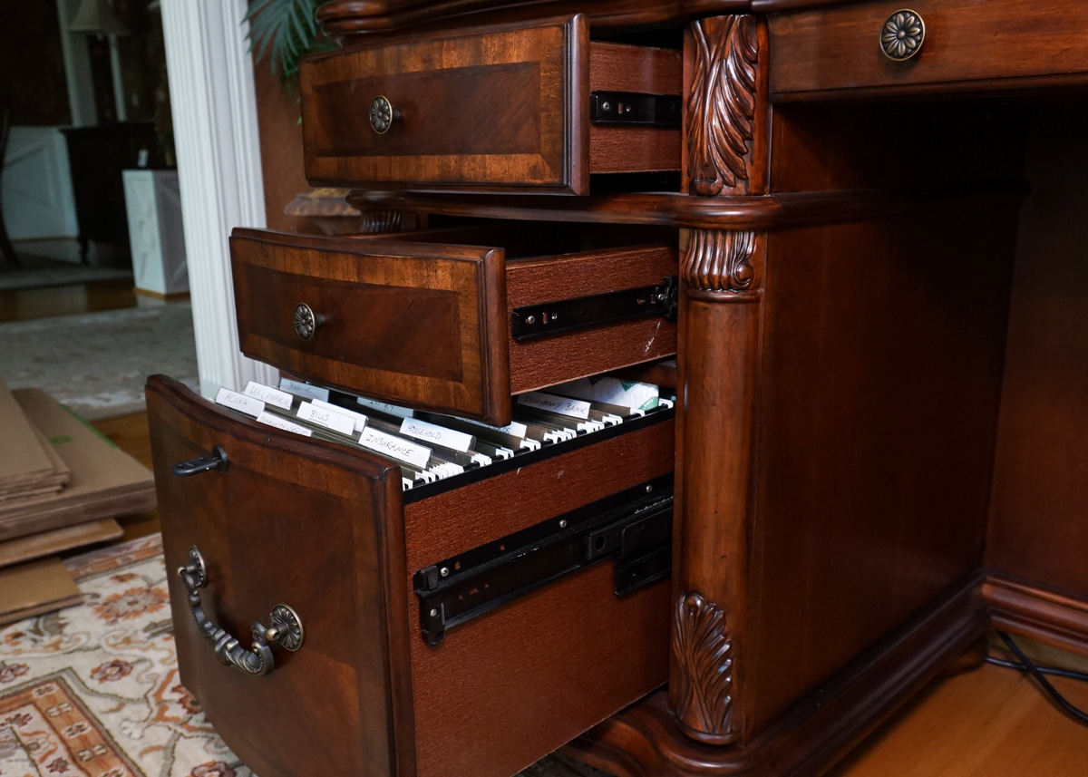 Executive Desk by Havertys EBTH