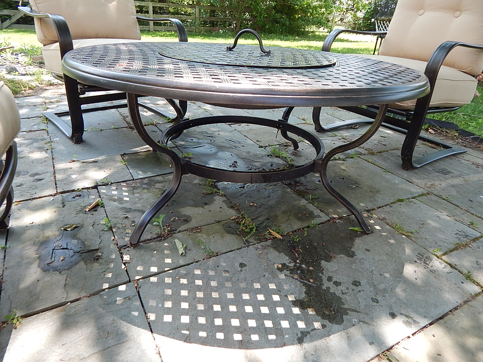 Watson's Patio Fire Pit/Grill Table and Four Chairs EBTH