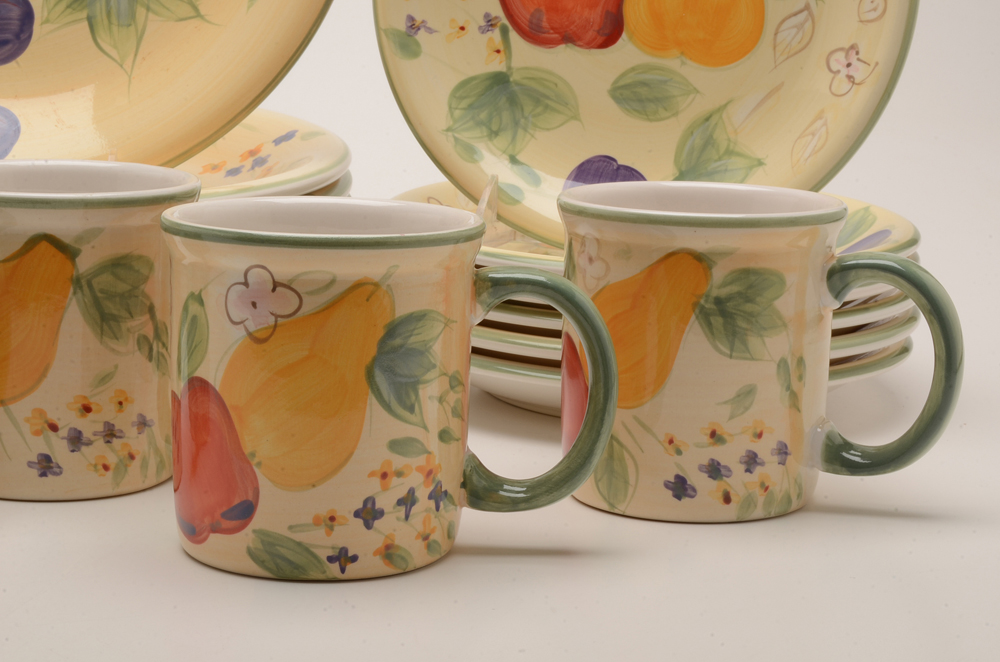Gibson Everyday "Fruit Grove" Dinnerware EBTH