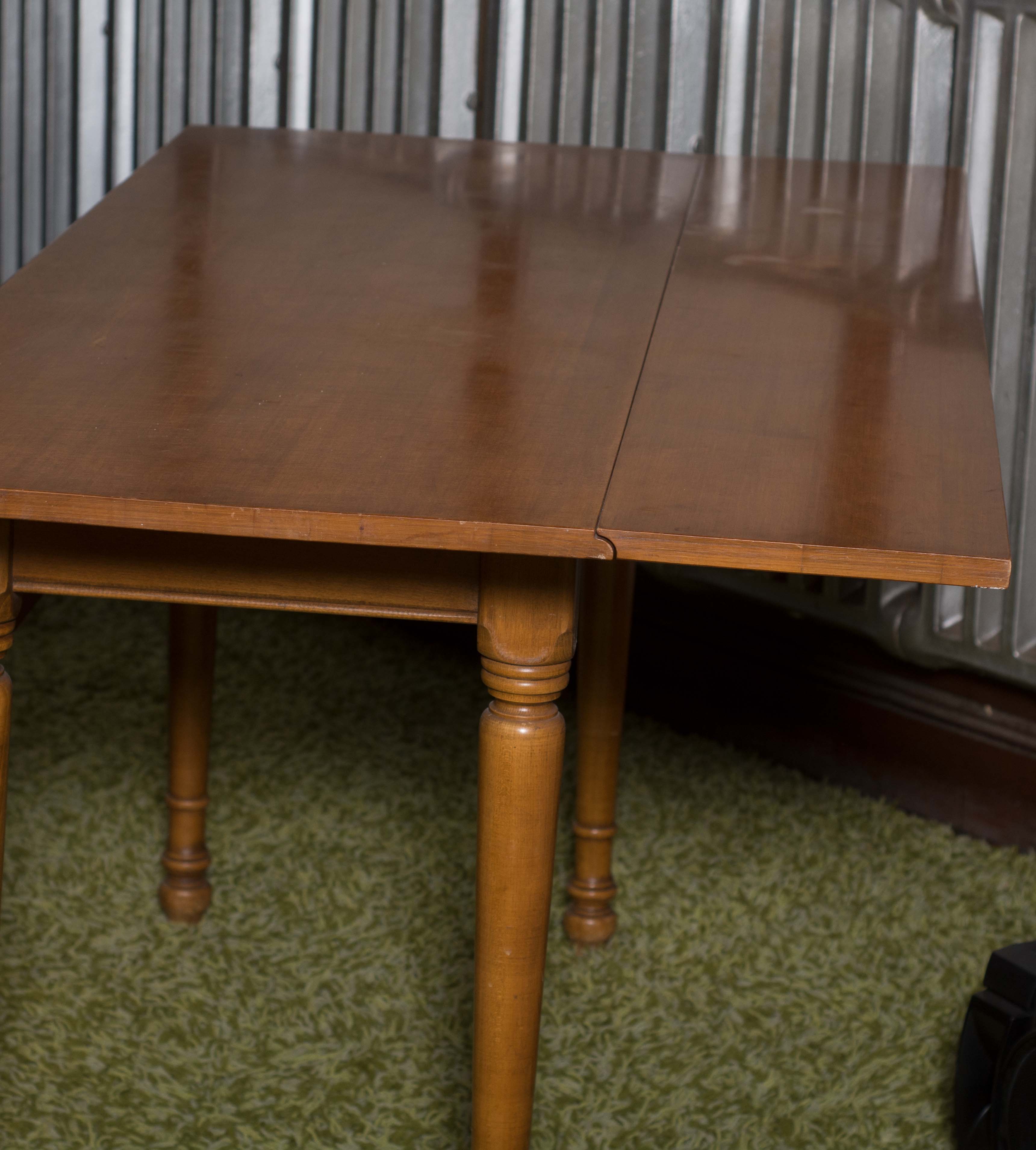 1960s Maple Drop Leaf Harvest Table EBTH