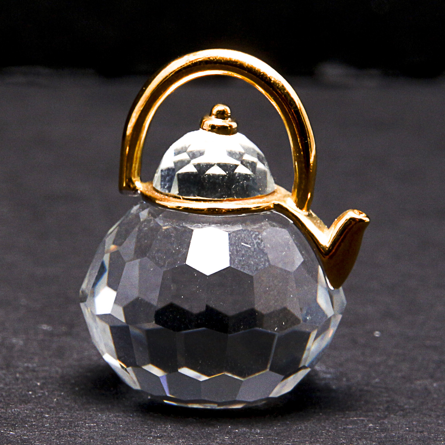 Swarovski Tiny Crystal Memories Tea Set Rimmed in 18K Gold EBTH