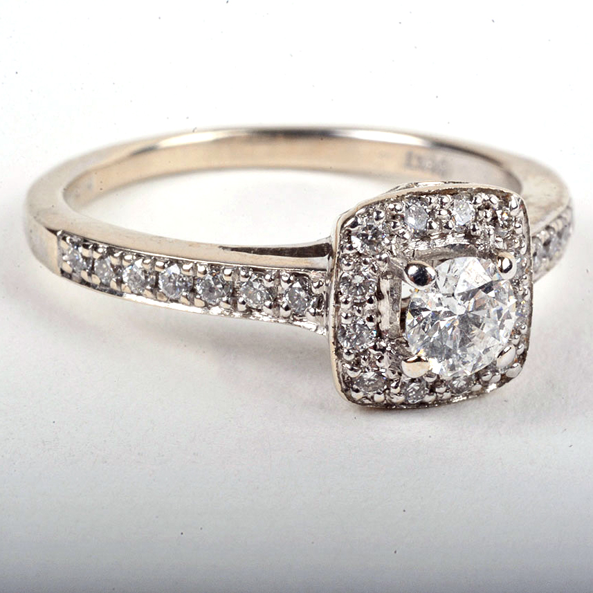 14K White Gold and 0.37 CTW Diamond Ring | EBTH