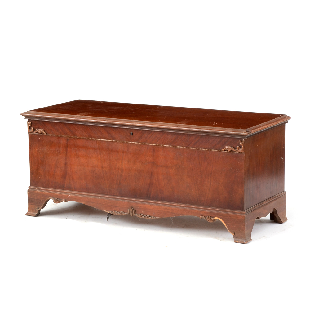 Vintage Cavalier Cedar Chest EBTH