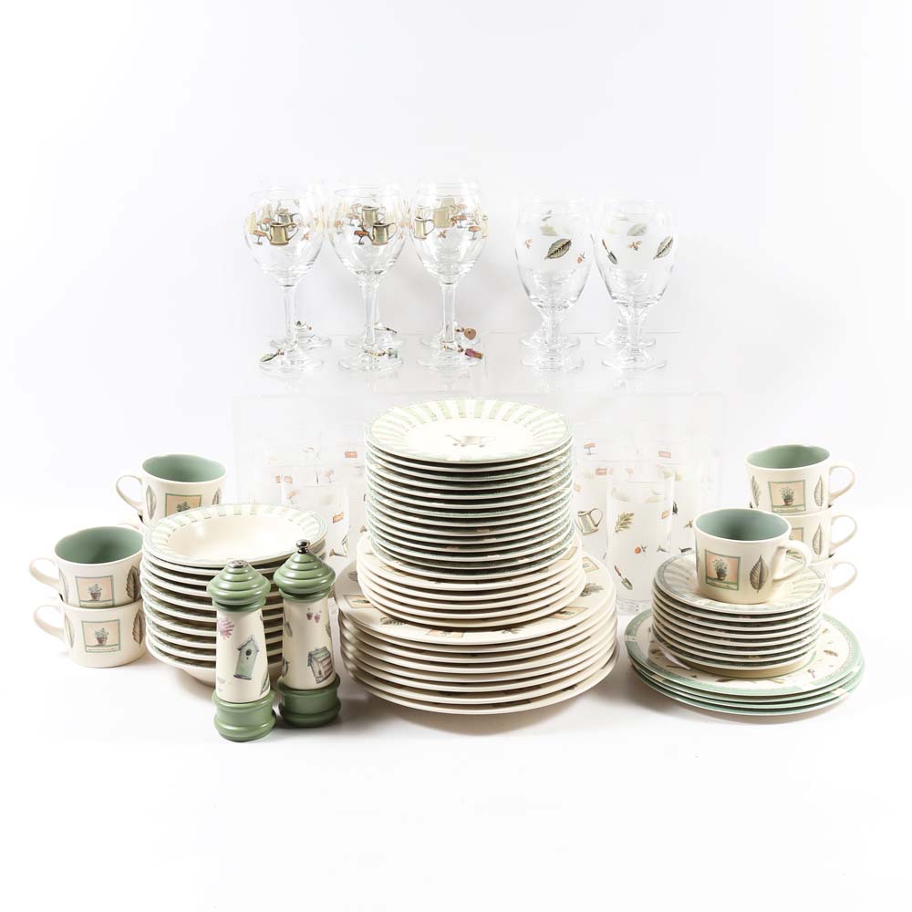 Pfaltzgraff "Naturewood" Dinnerware Set EBTH