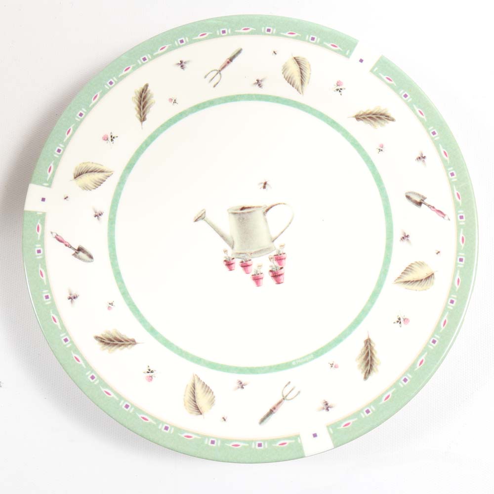 Pfaltzgraff "Naturewood" Dinnerware Set EBTH