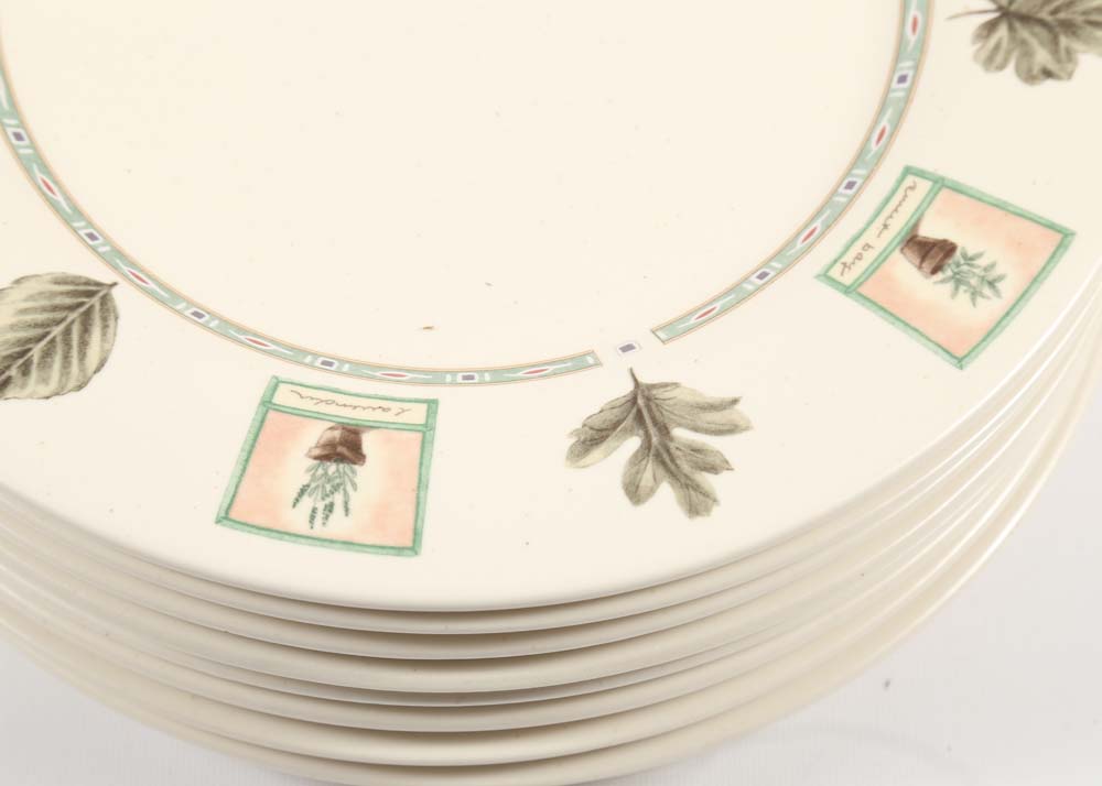 Pfaltzgraff "Naturewood" Dinnerware Set EBTH