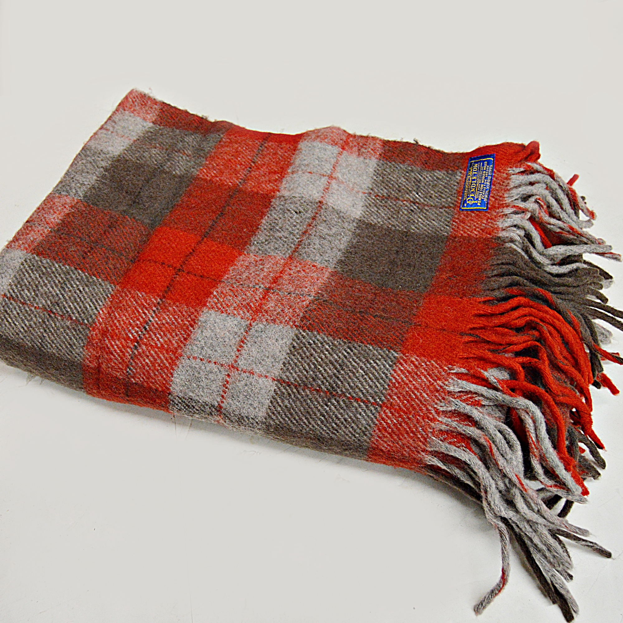 Vintage Pendleton Wool Plaid Blanket EBTH
