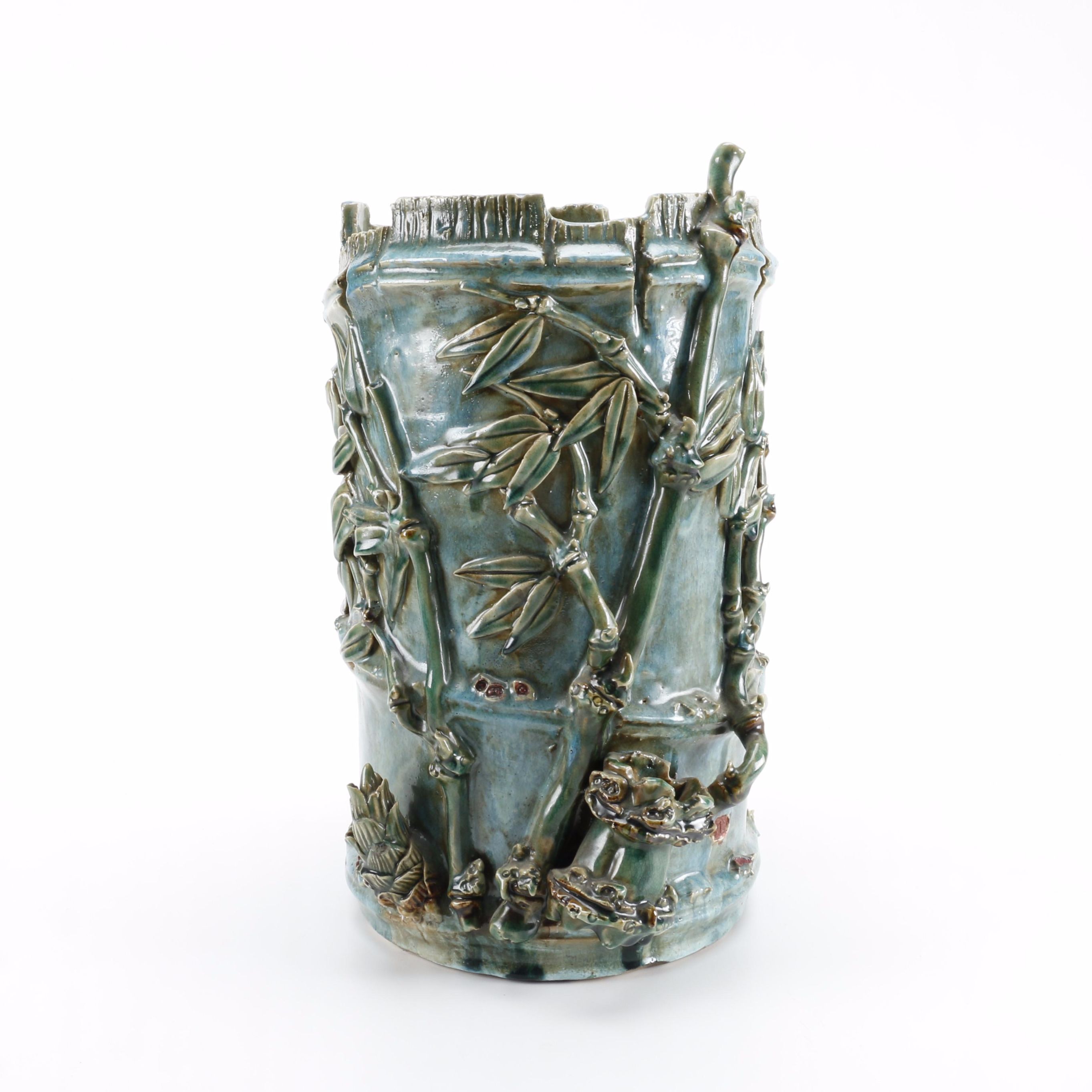 Japanese Pottery Vase Frog And Bamboo Vase Ebth