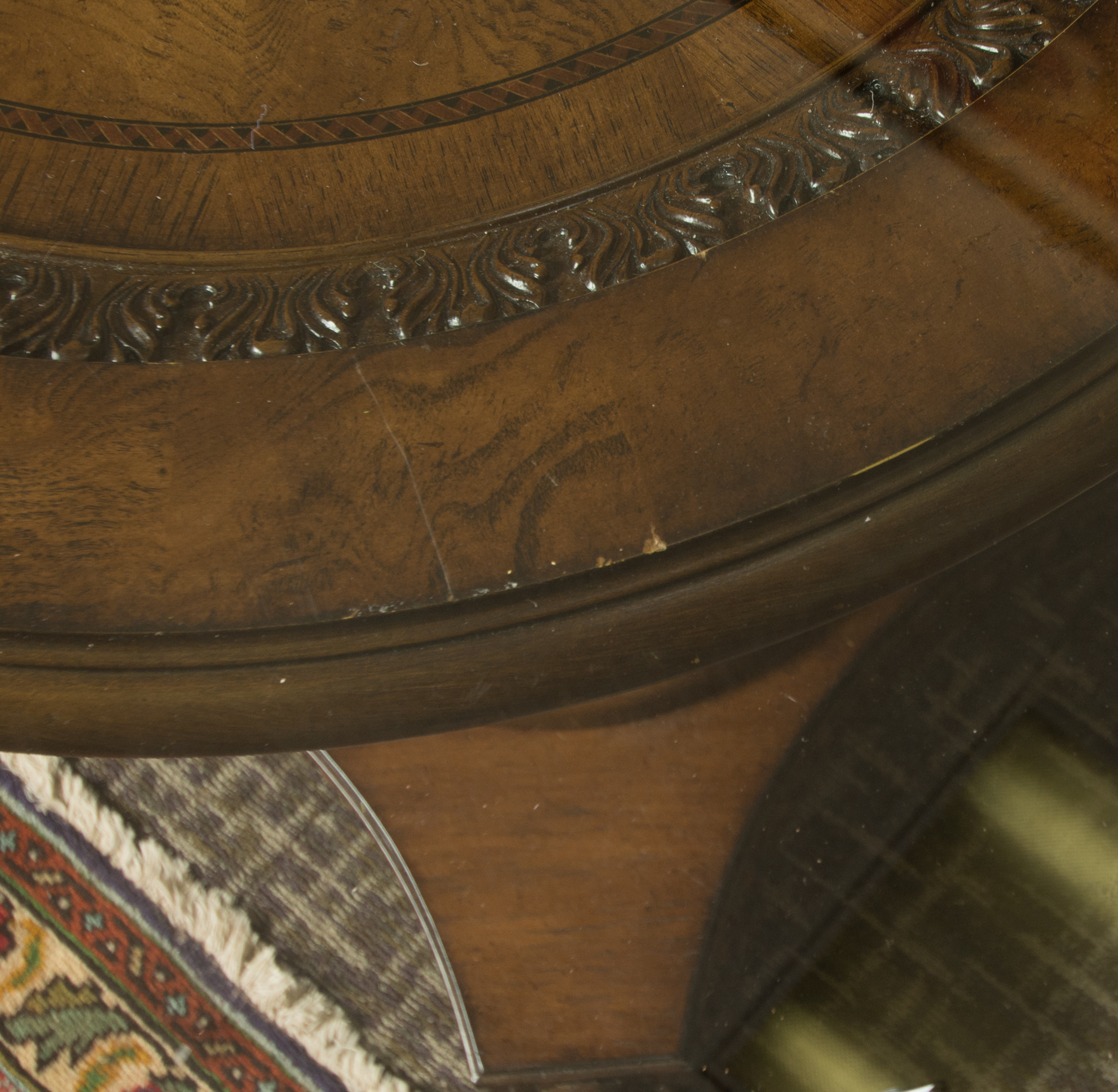 Havertys Villa Clare Round Dining Table EBTH