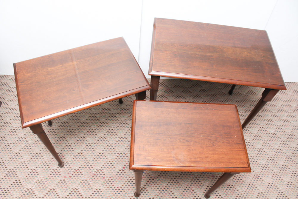 Queen Anne Style Nesting Tables by Pennsylvania House EBTH
