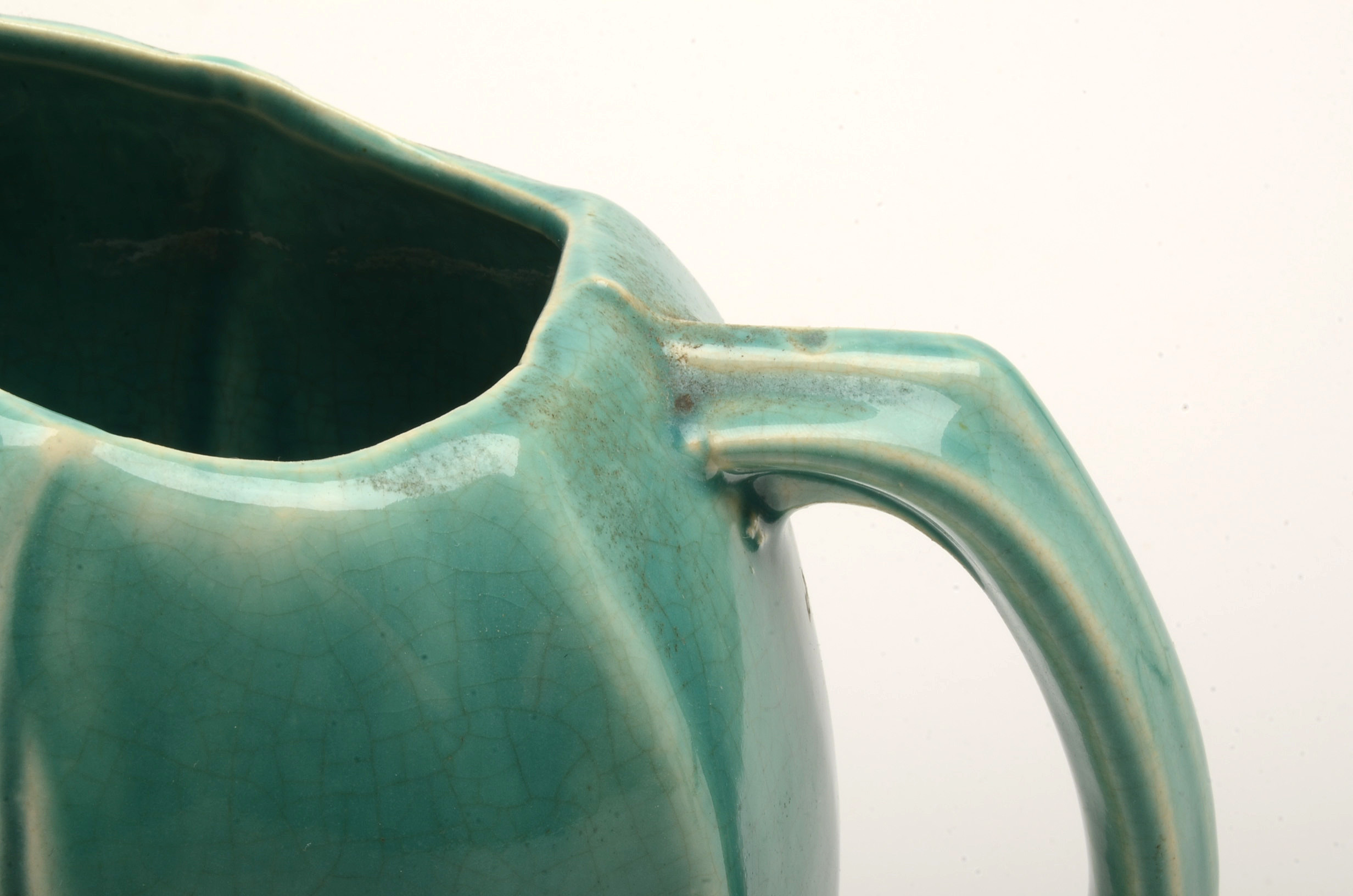 Vintage Turquoise Green McCoy Pottery Pitcher | EBTH