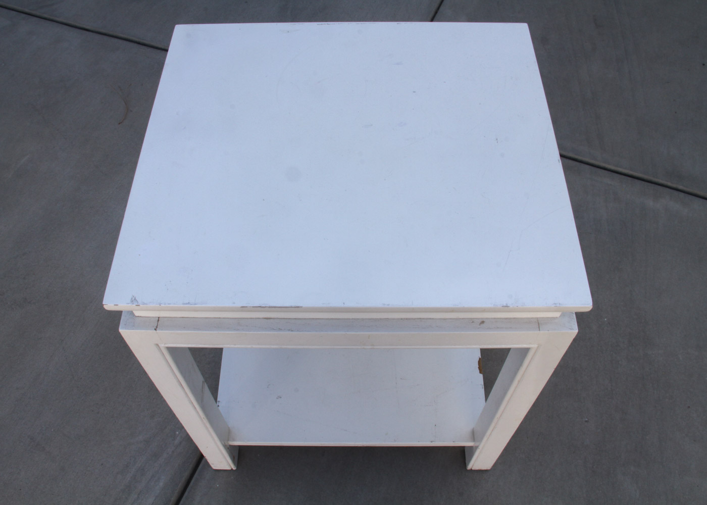 WhitePainted Side Tables EBTH