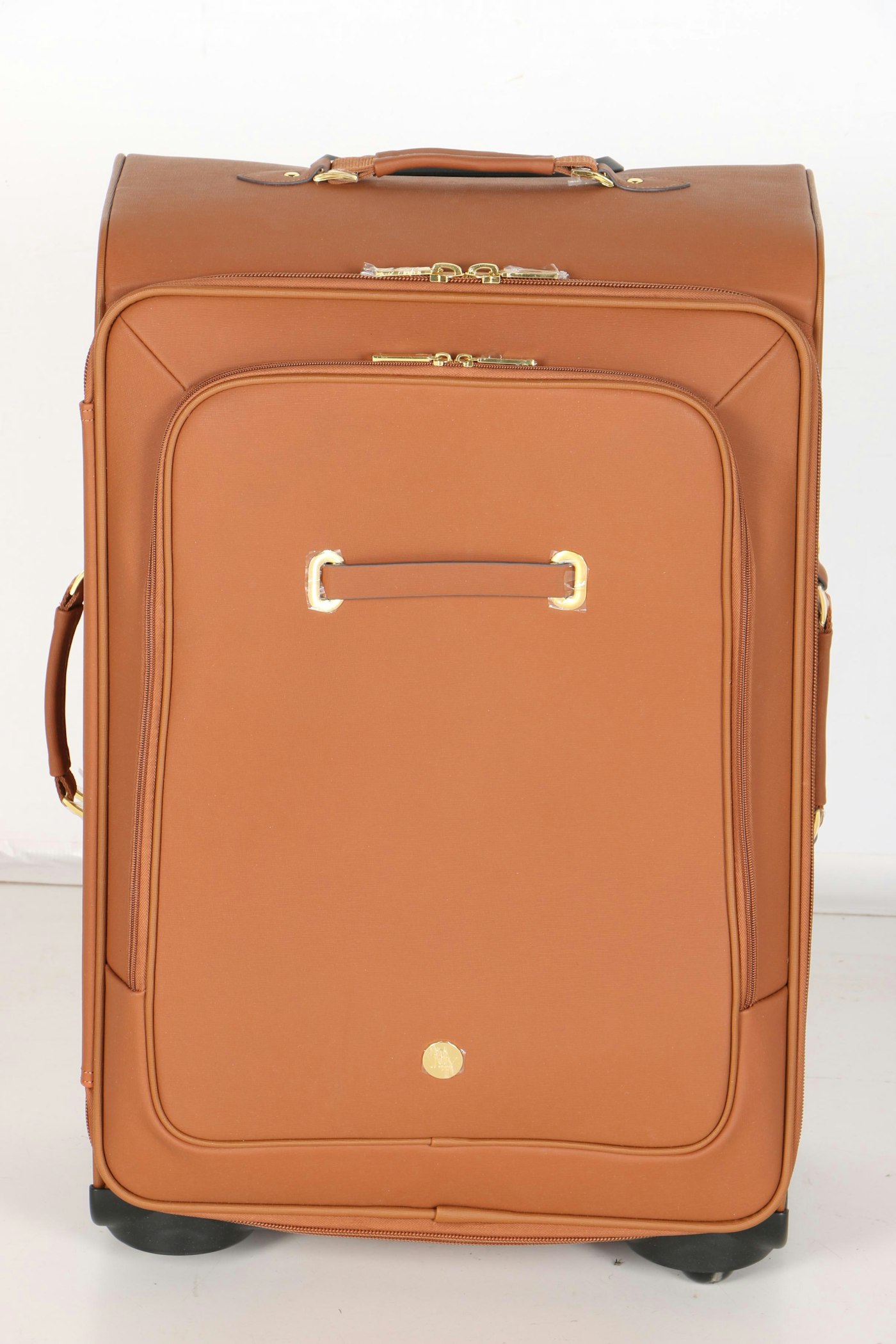 Joy Mangano Luggage | EBTH