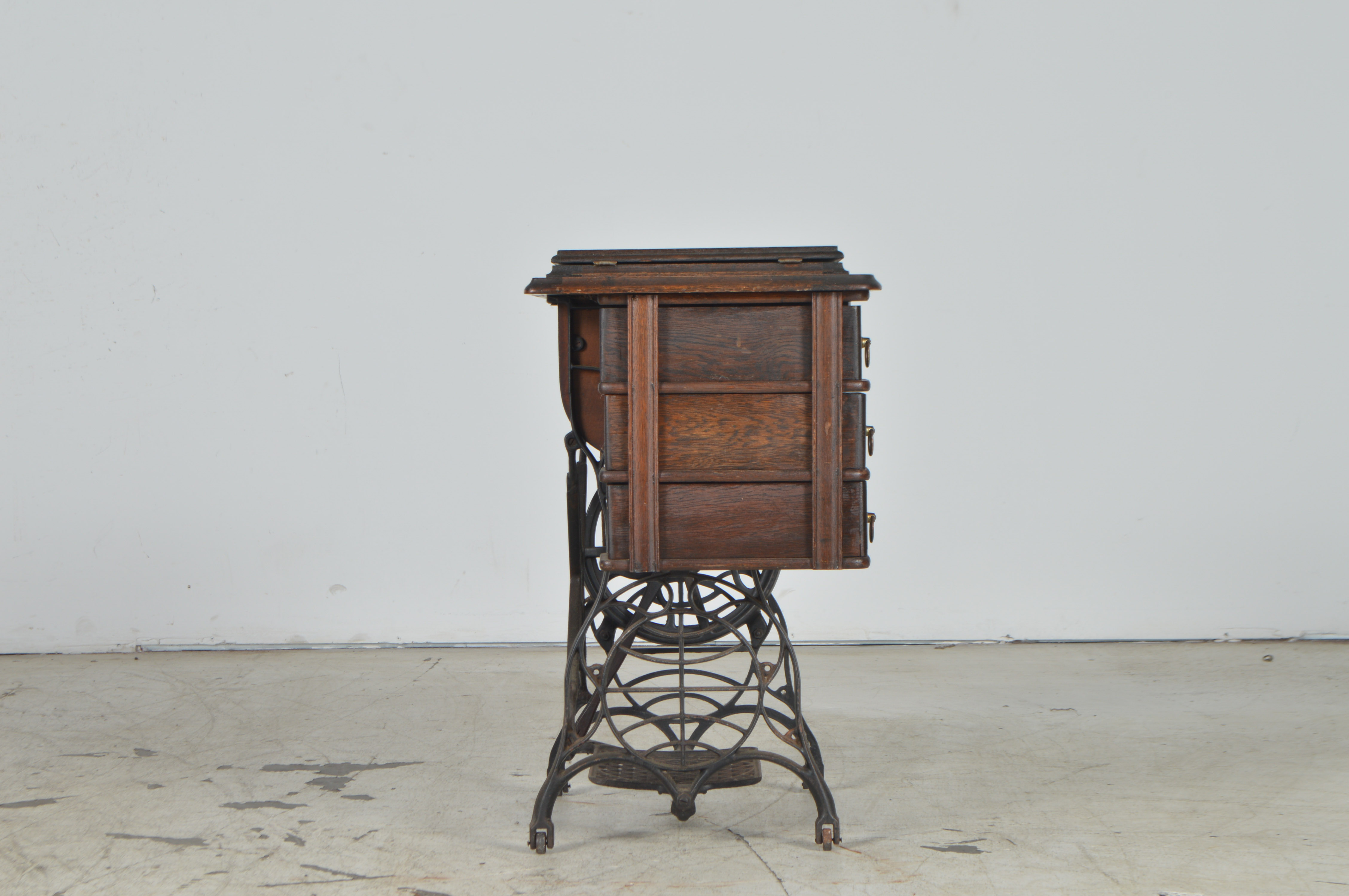 Antique Sears & Roebuck "Burdick" Treadle Sewing Machine with Table EBTH