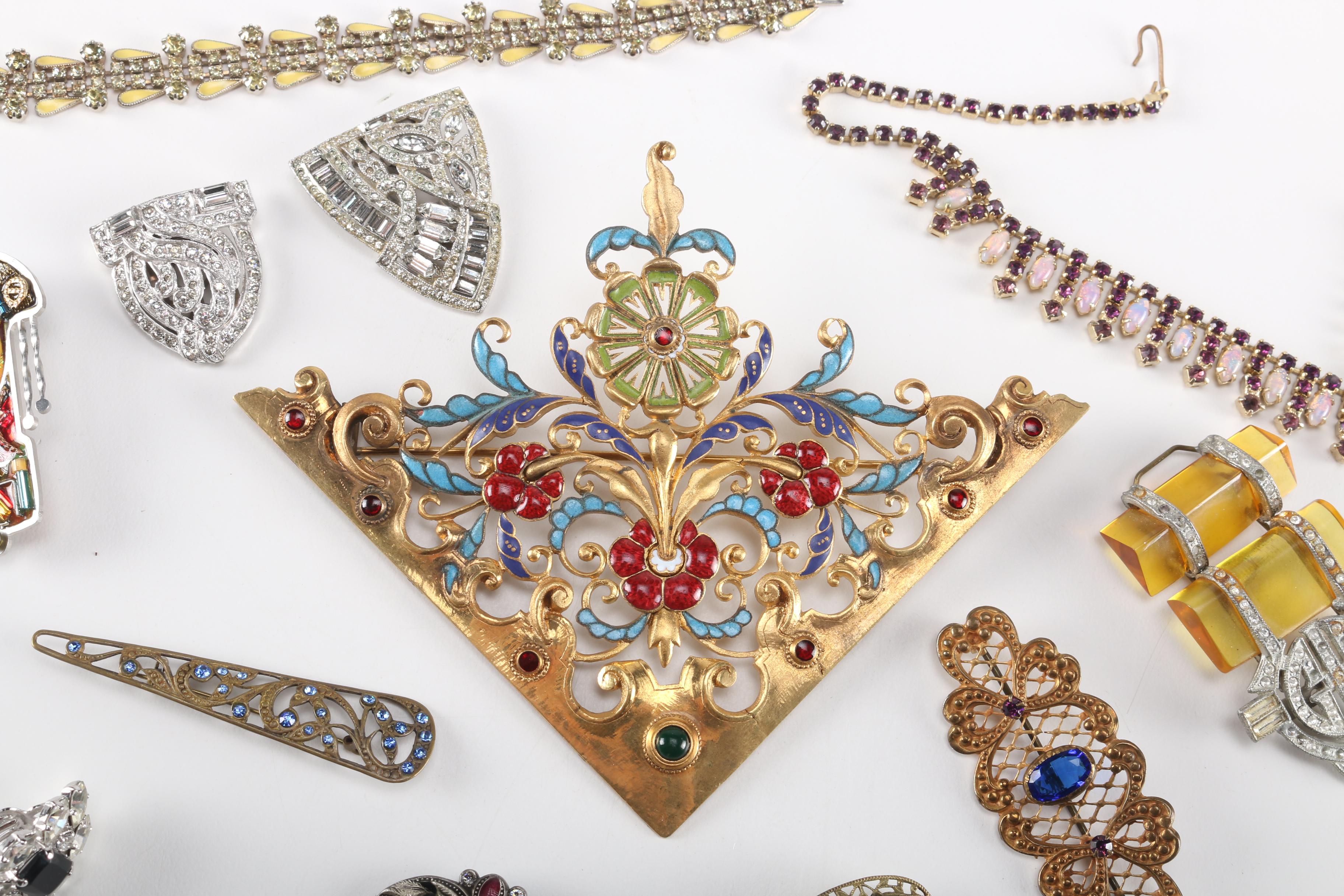 Art Deco Style Costume Jewelry EBTH