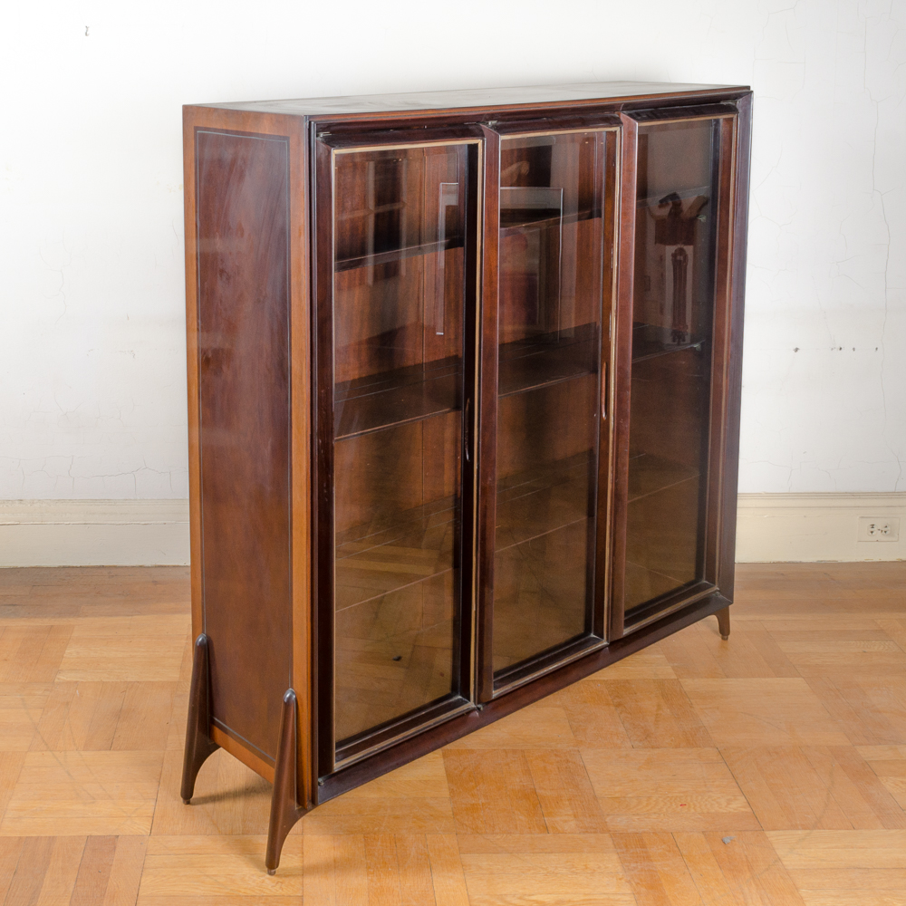 Mid Century Modern Credenza and Display Cabinet | EBTH