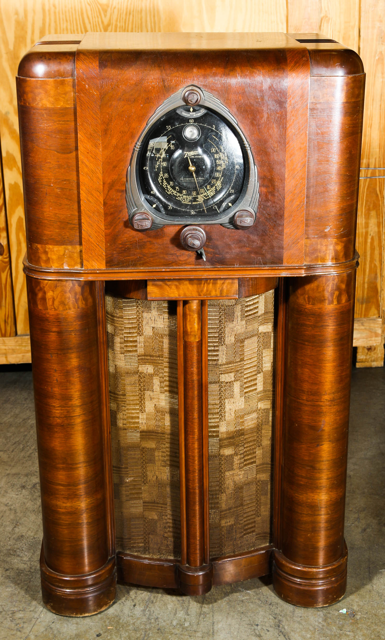 1930s Zenith Console Radio EBTH
