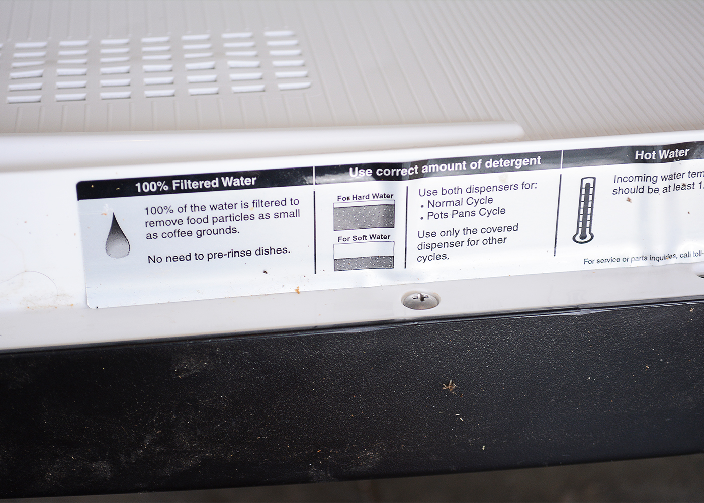 Frigidaire UltraQuiet III Dishwasher EBTH