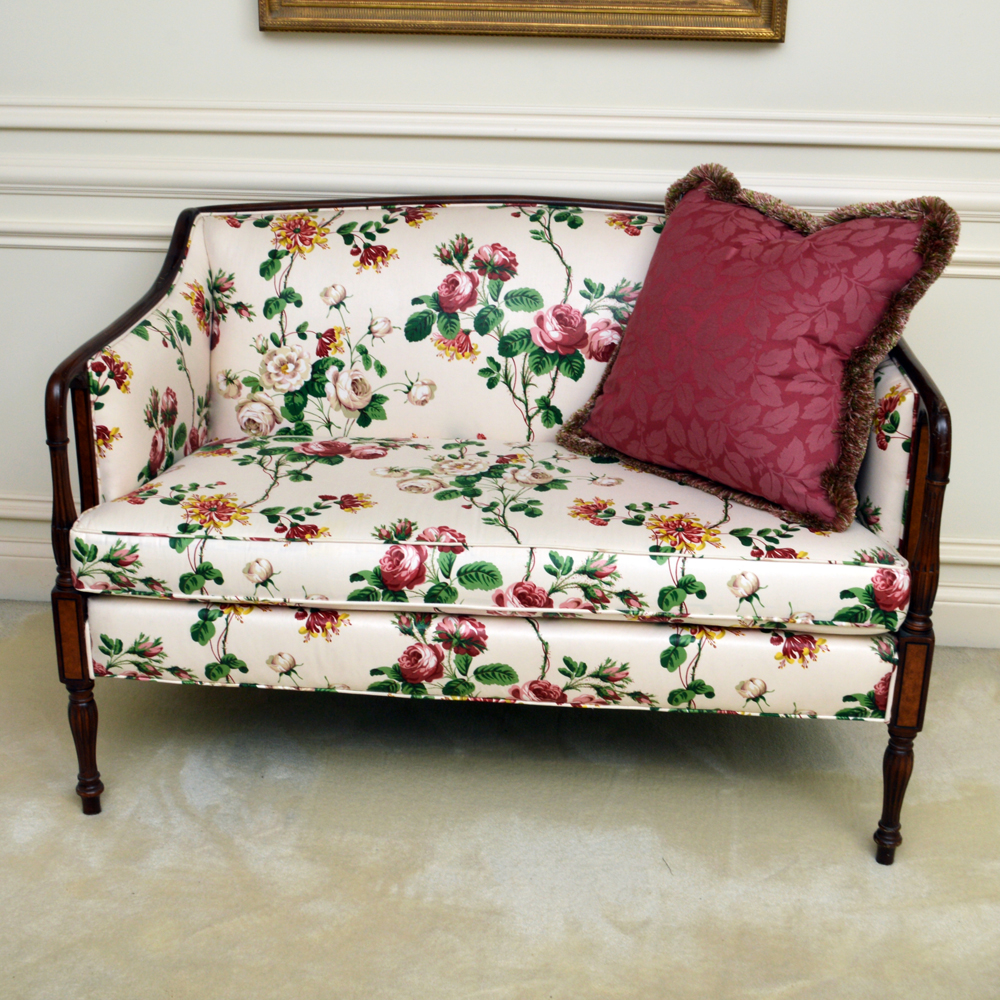 Vintage Sheraton Style Upholstered Settee EBTH