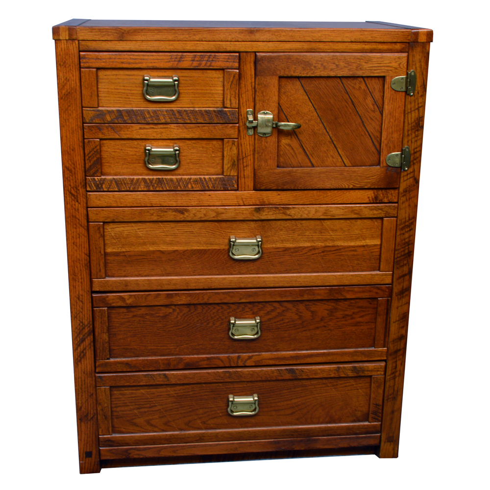 YoungHinkle Chest of Drawers EBTH