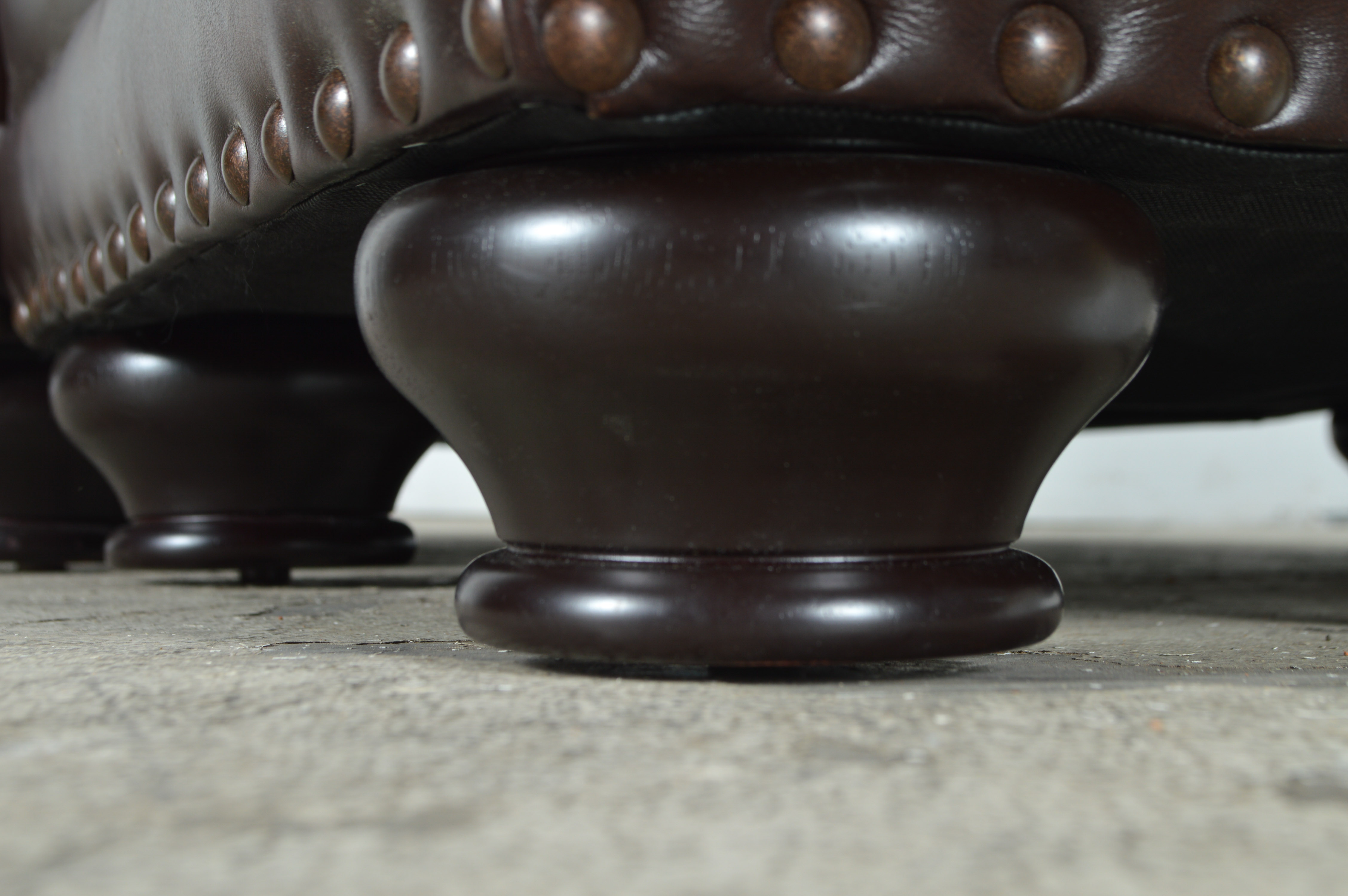 Havertys Furniture Brown Leather Armchair with Ottoman EBTH