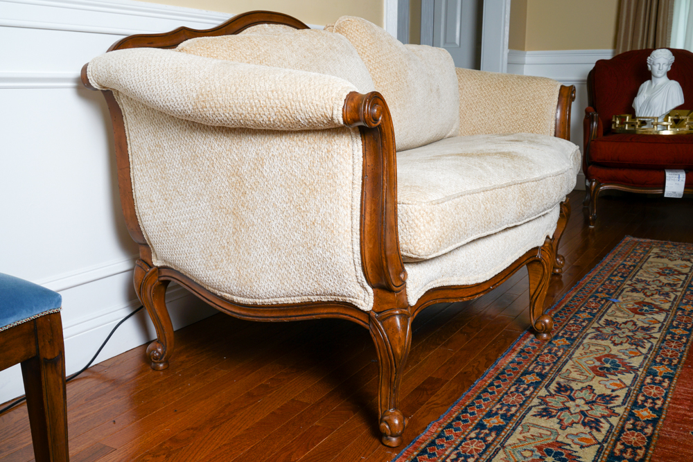 Queen Anne Style Upholstered Settee EBTH