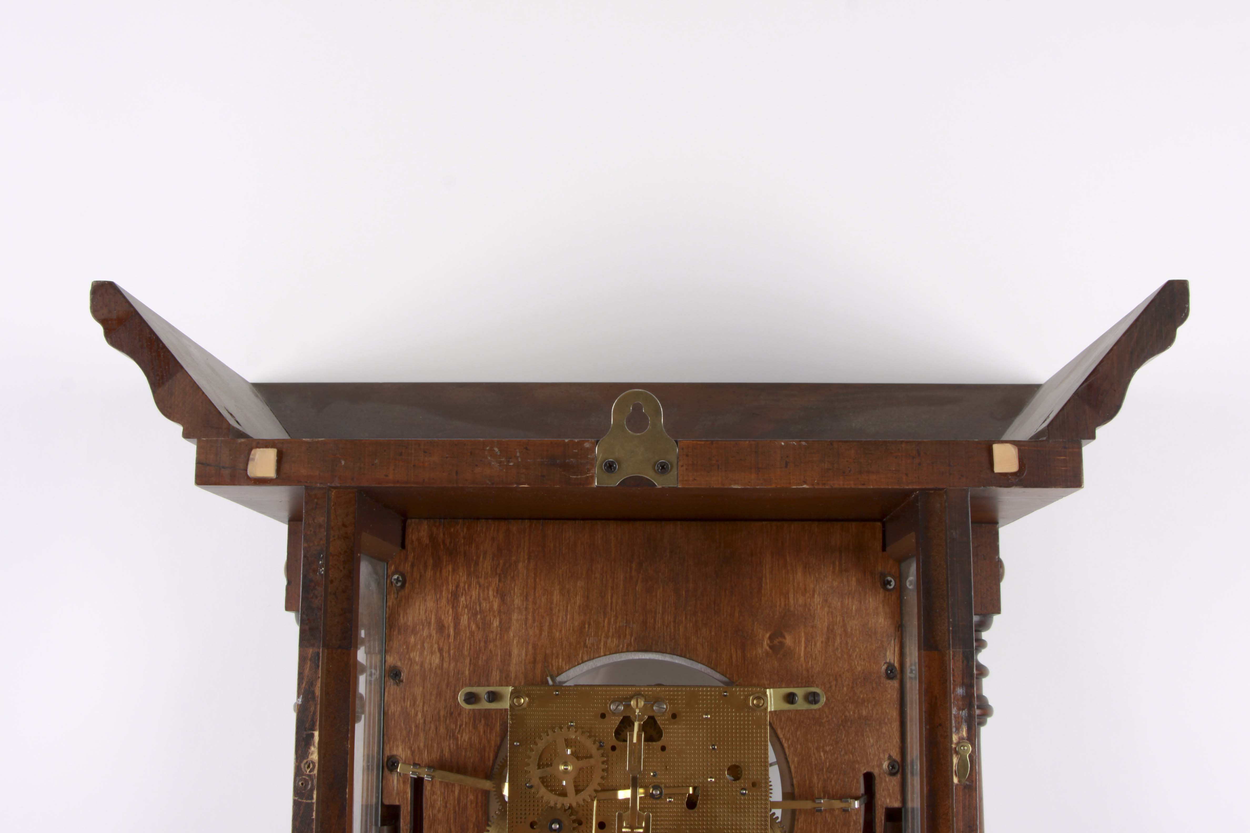 Howard Miller Chiming Wall Clock EBTH