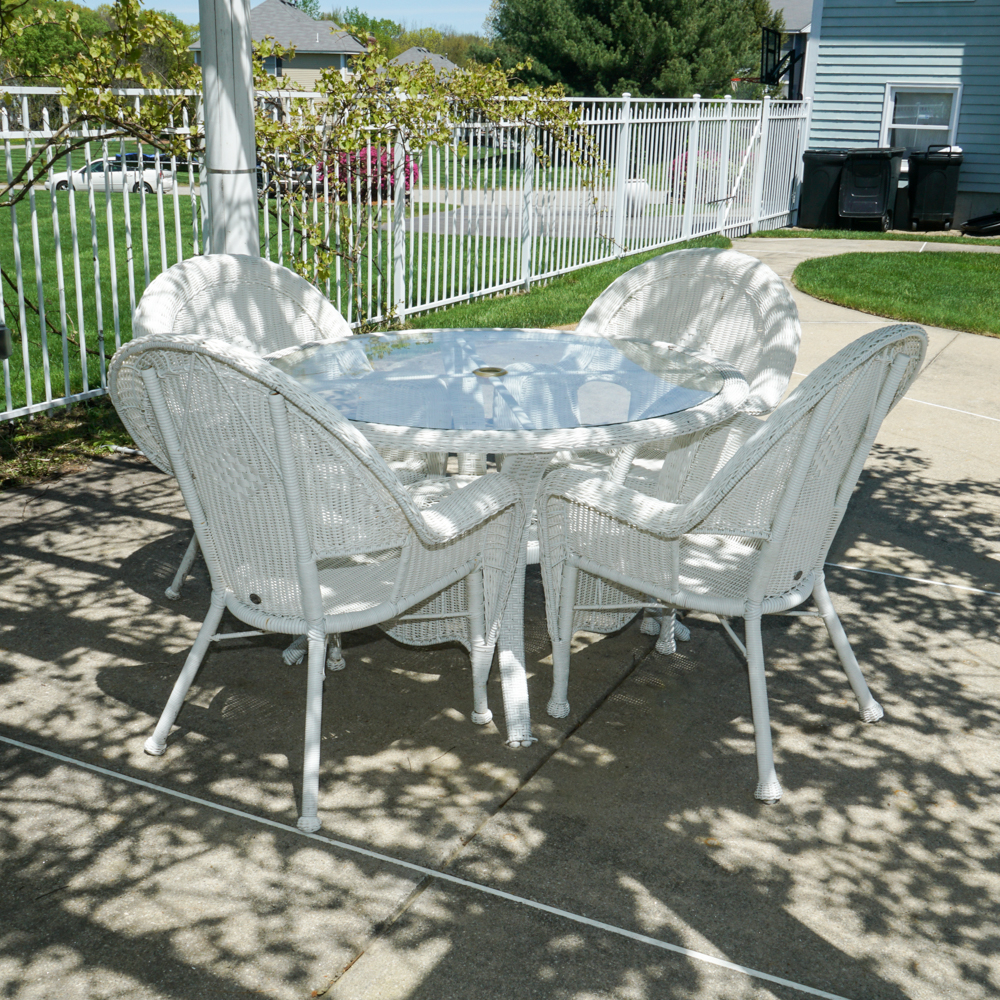 Hampton Bay Synthetic Wicker Patio Dining Set | EBTH