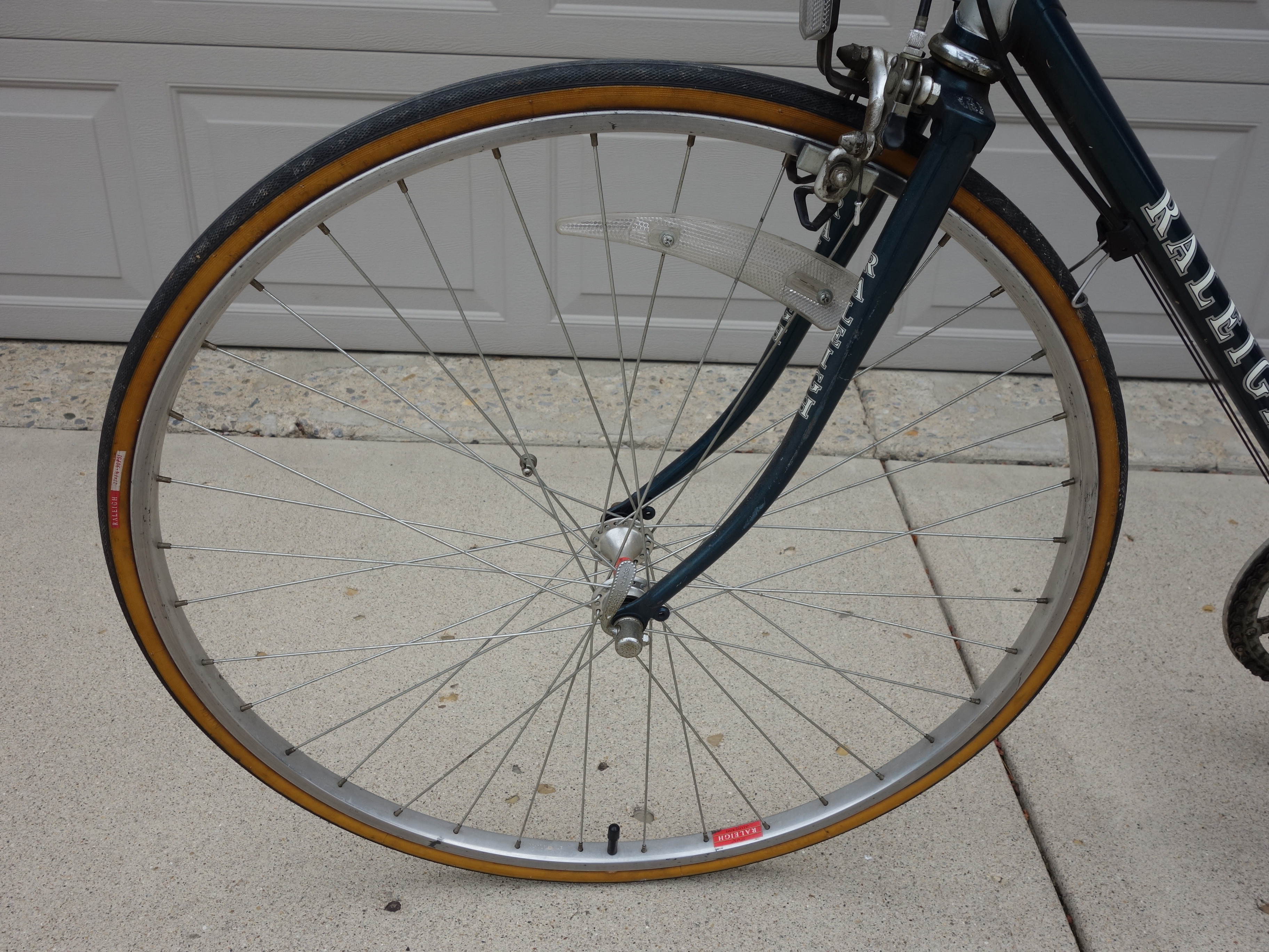 raleigh 10 speed bike