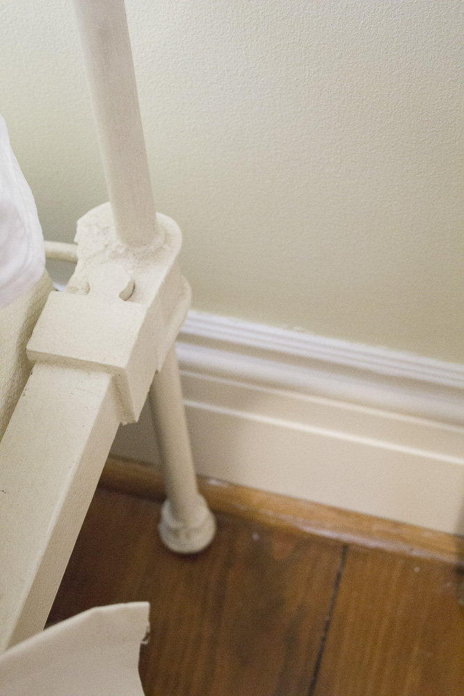 Vintage Metal Twin Bed EBTH