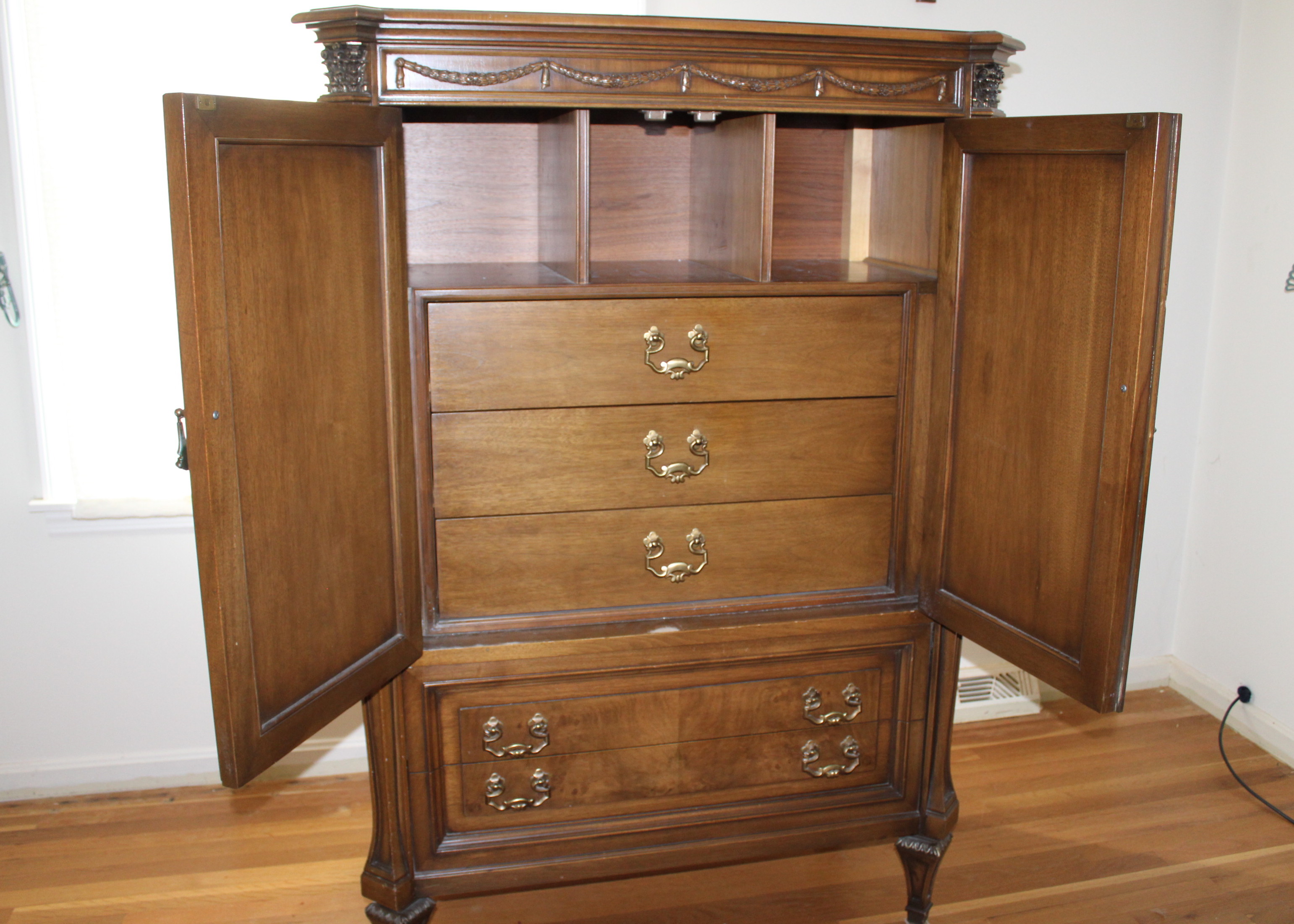 Romweber Furniture Armoire EBTH