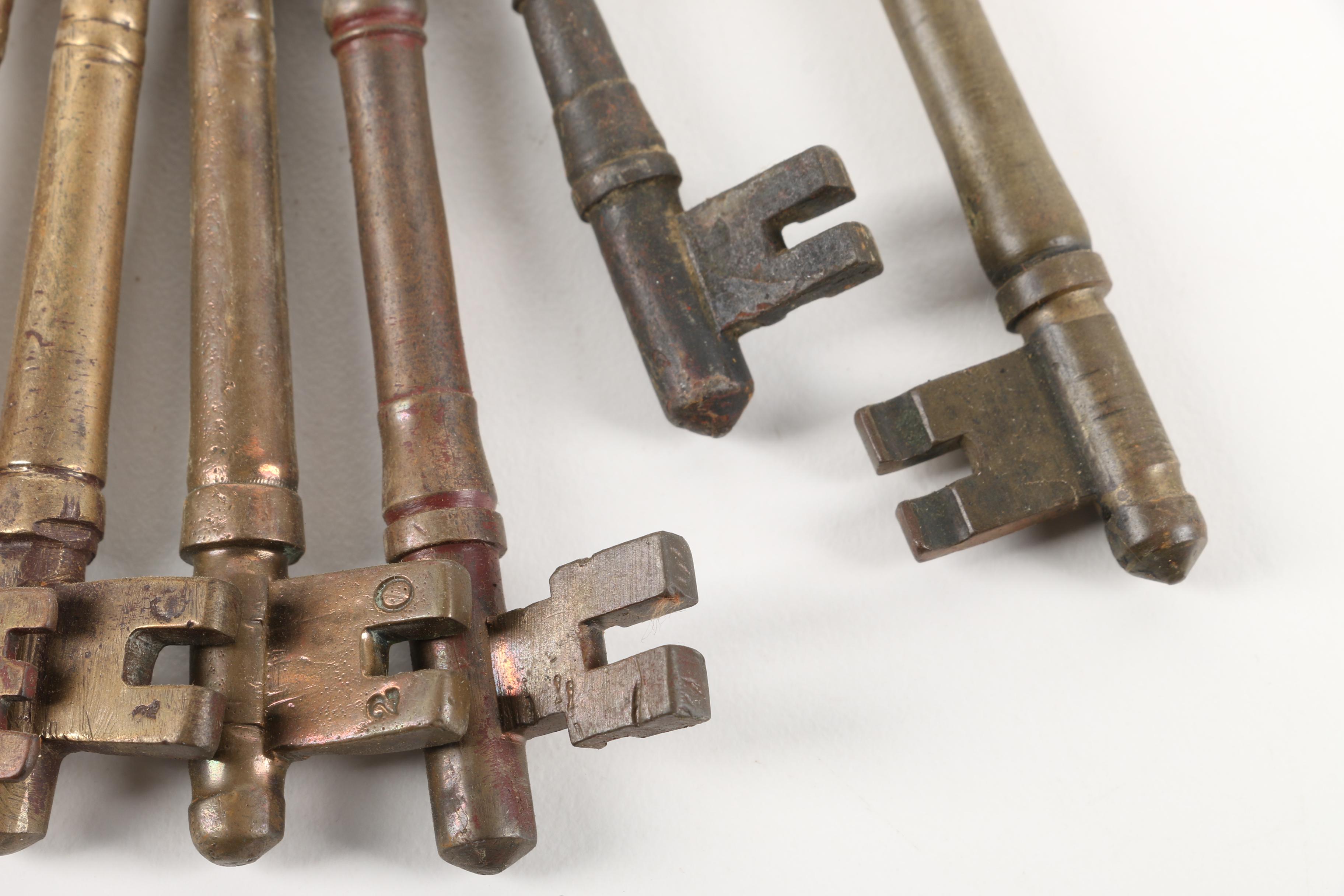 Assorted Lever Lock Keys EBTH