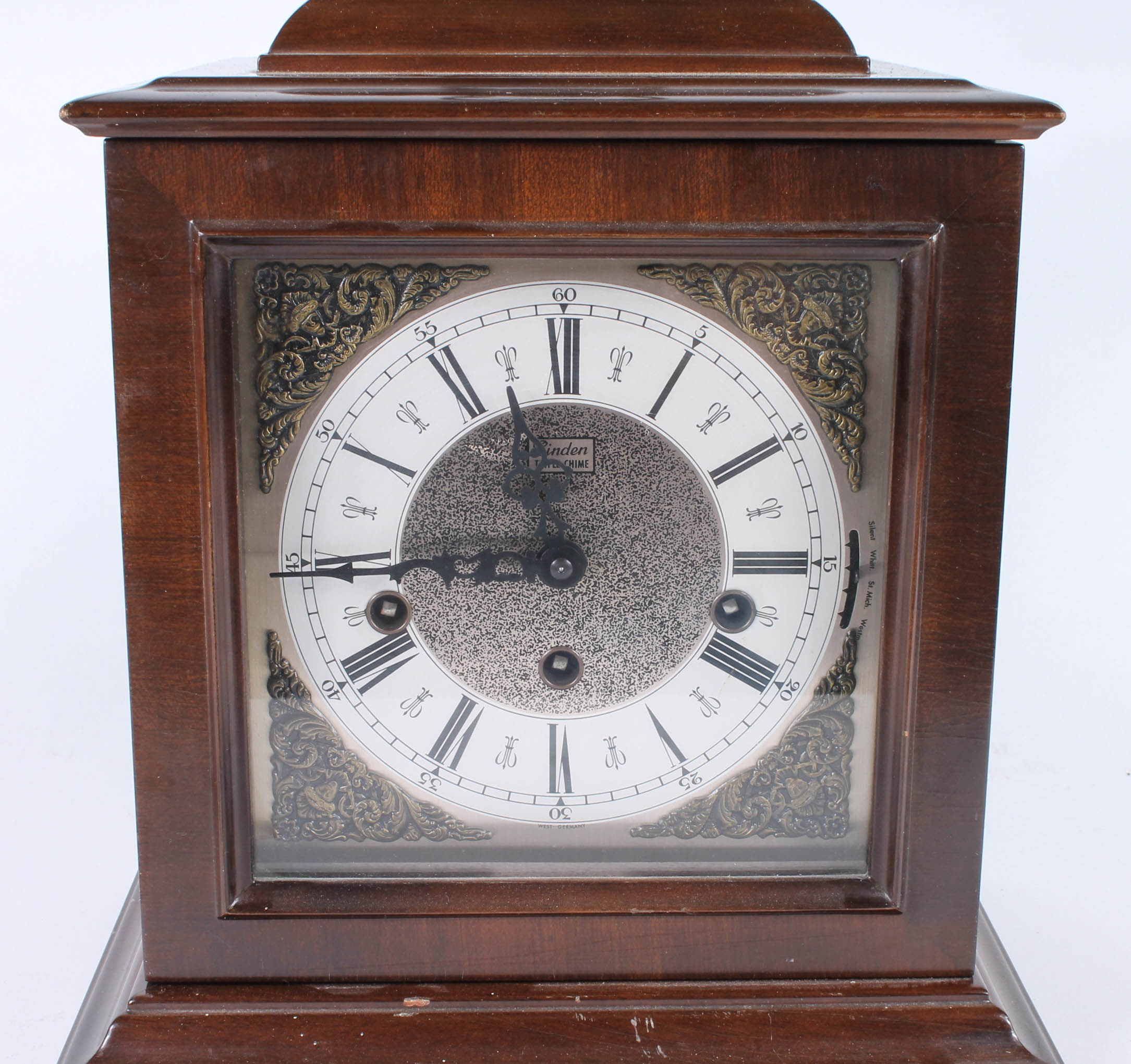 Vintage Linden GermanMade Chiming Mantel Clock EBTH