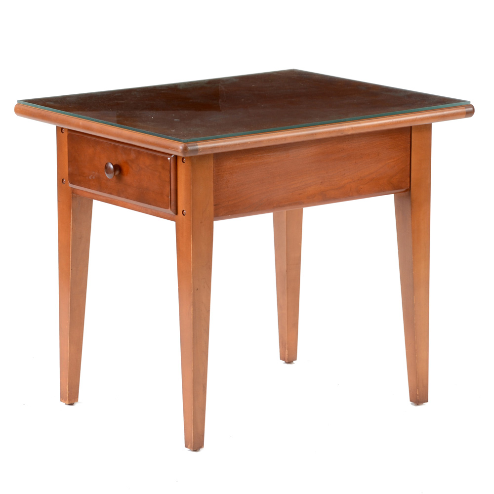 Thomasville Accent Table EBTH