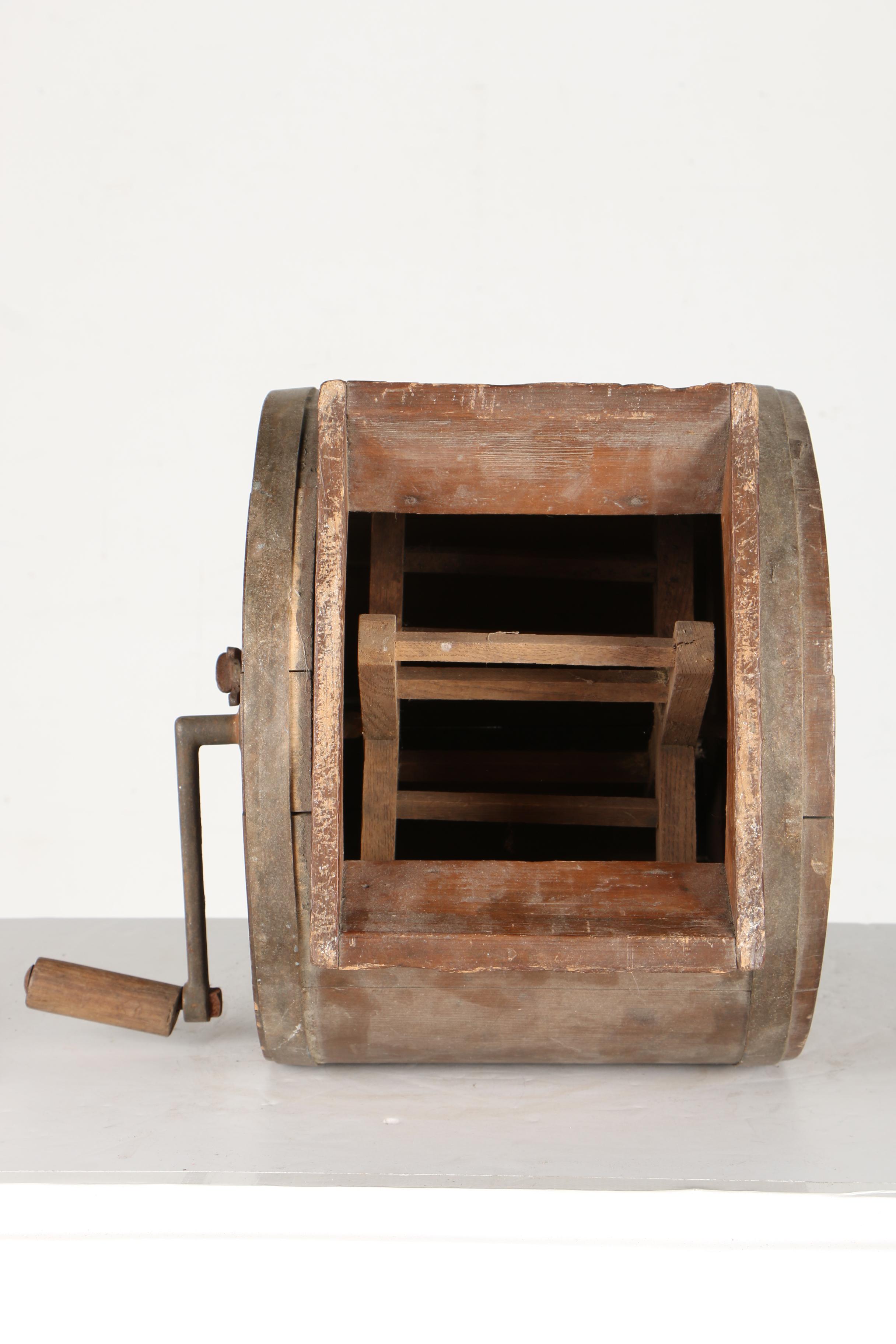 *UNLISTABLE* Antique HandOperated Washing Machine EBTH