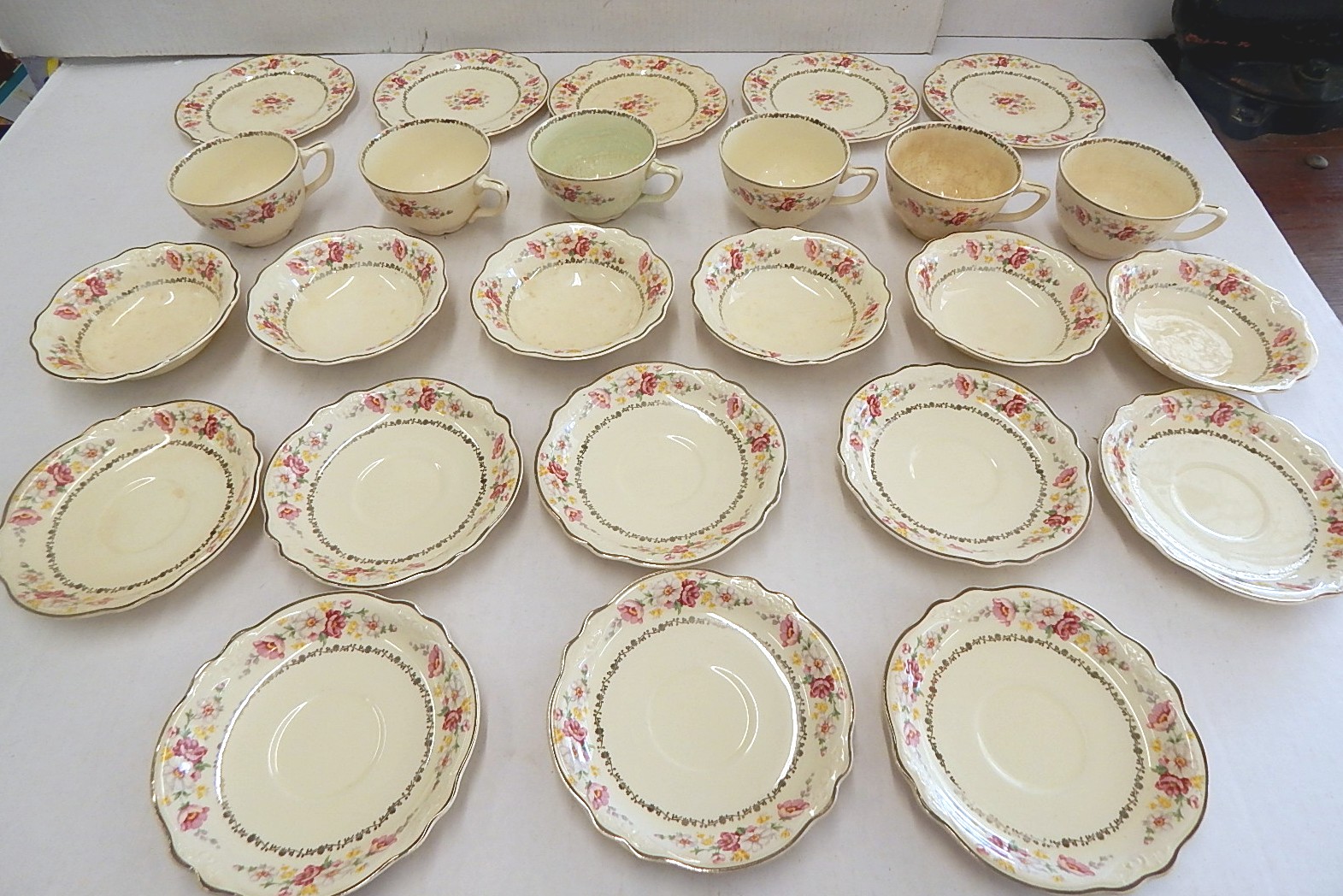 vintage-homer-laughlin-virginia-rose-china-ebth