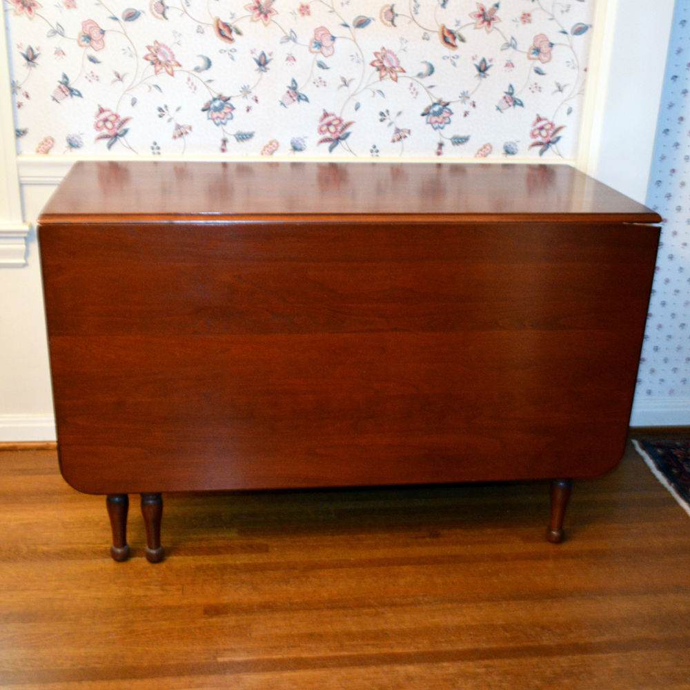 Vintage 1934 Mt. Vernon Cherry Drop Leaf Table | EBTH