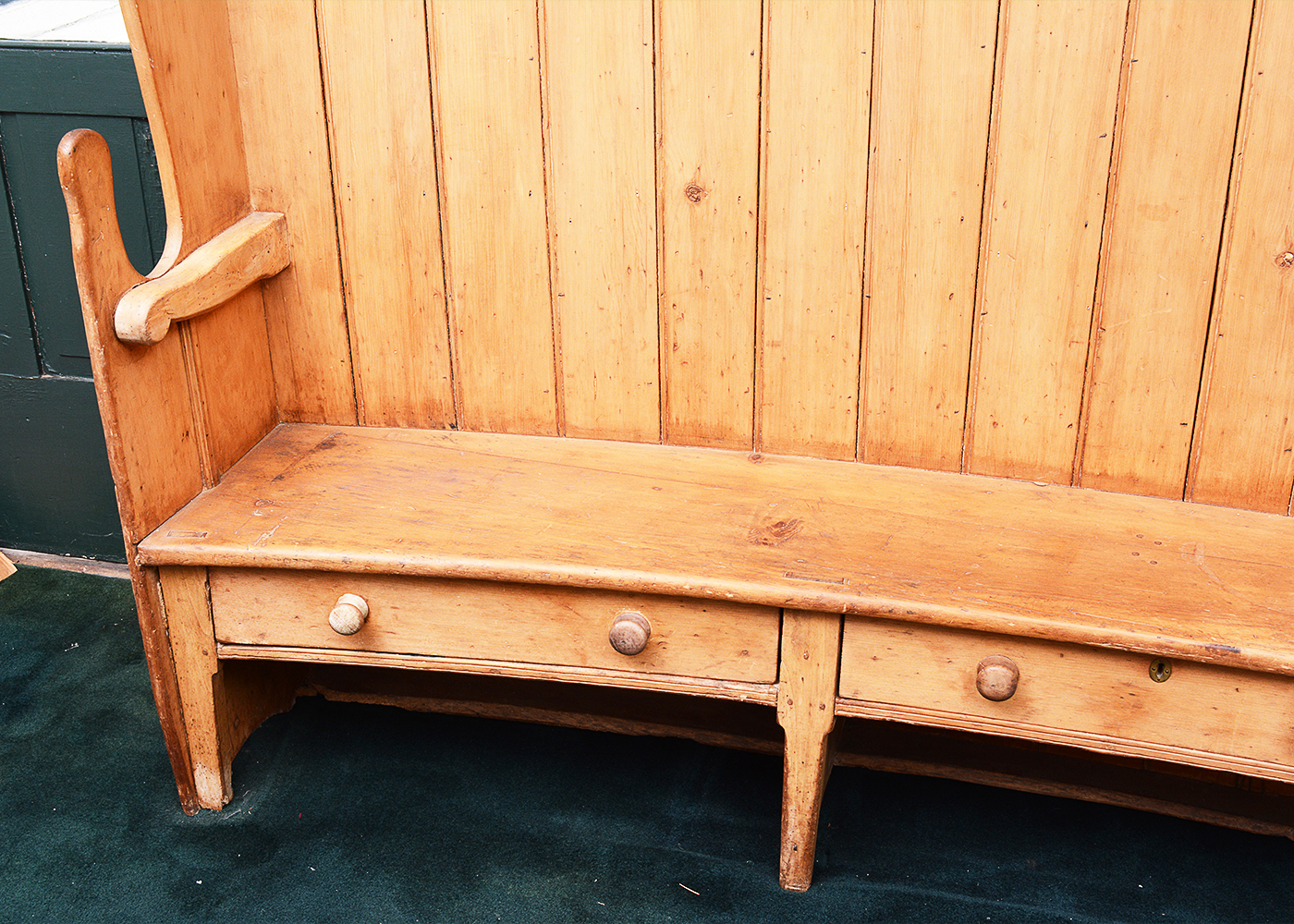Early Antique Settle Bench | EBTH