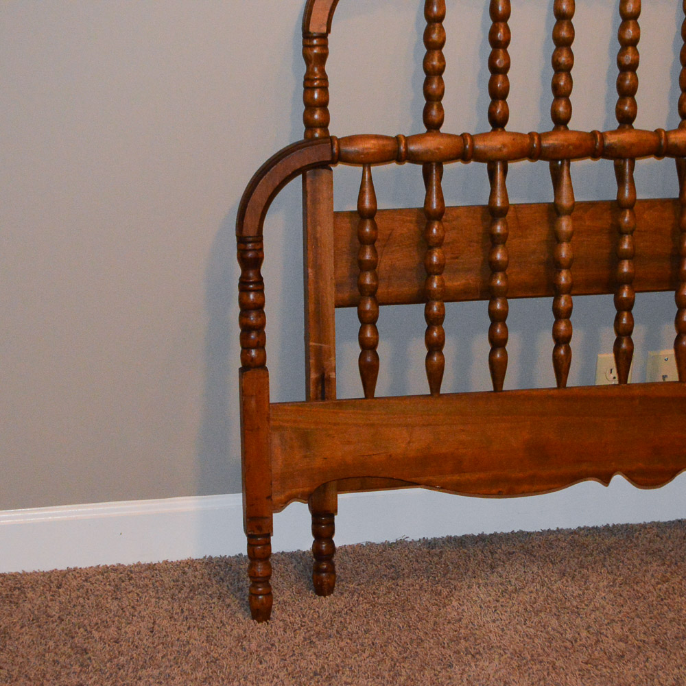 Vintage Jenny Lind Full Size Bed Frame EBTH