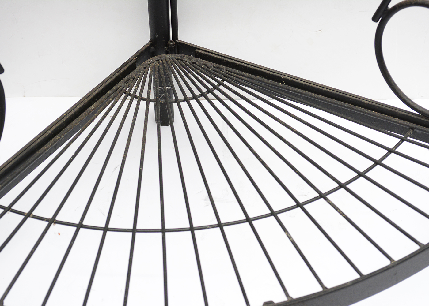 Black Metal Corner Shelves EBTH