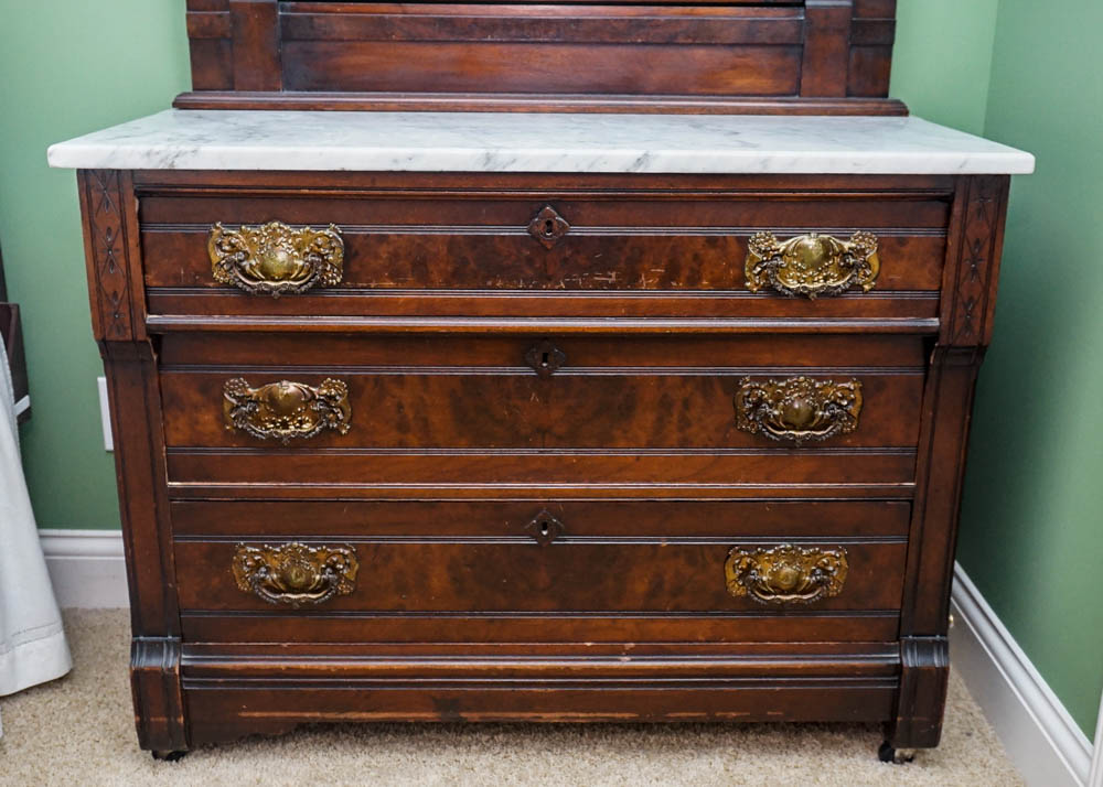 Antique Eastlake Style Marble Top Chest of Drawers With Mirror EBTH