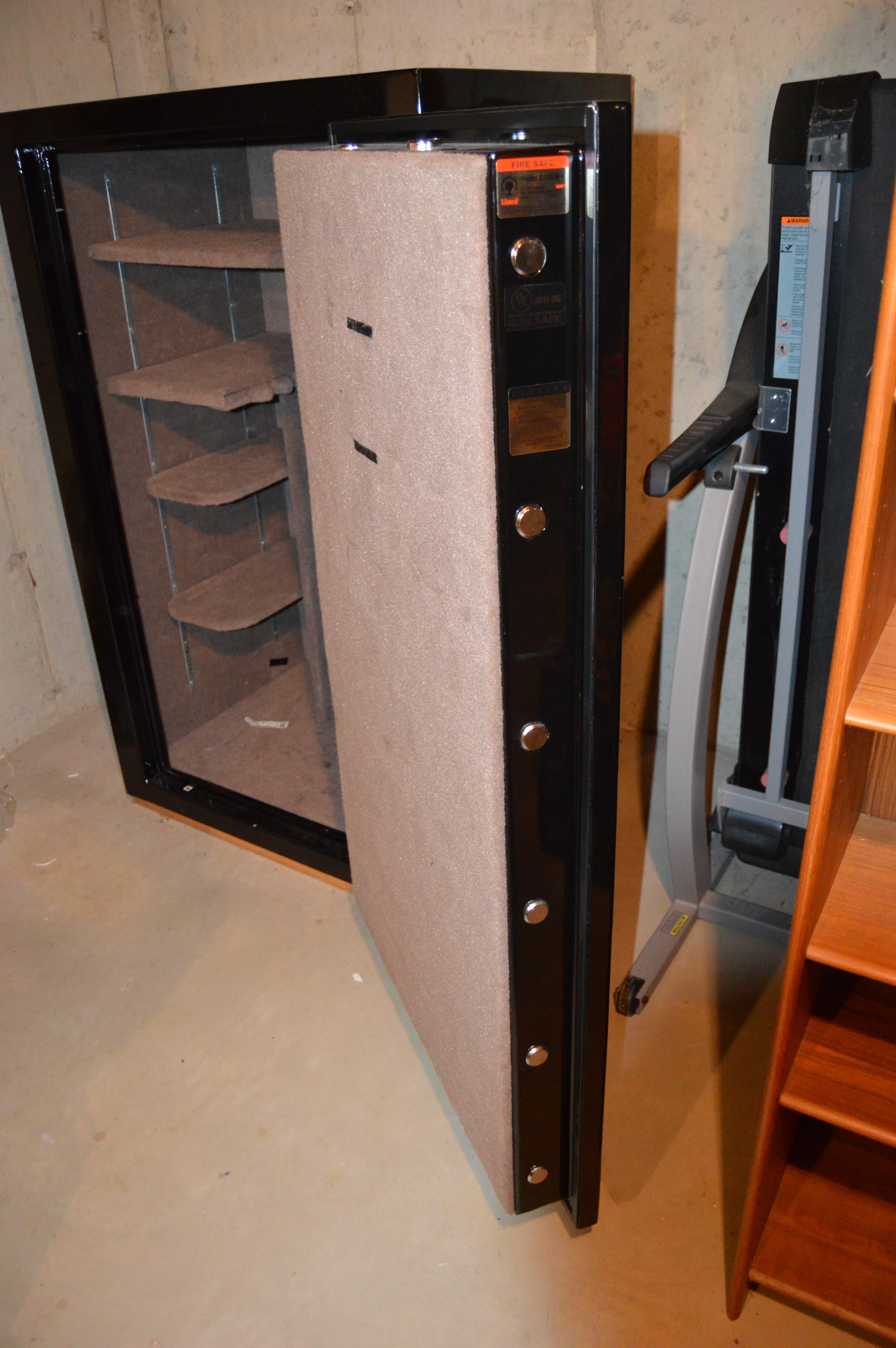 Fireproof Gun and Rifle Safe by Browning EBTH