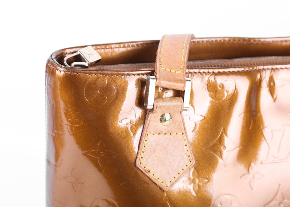 lv vernis tote