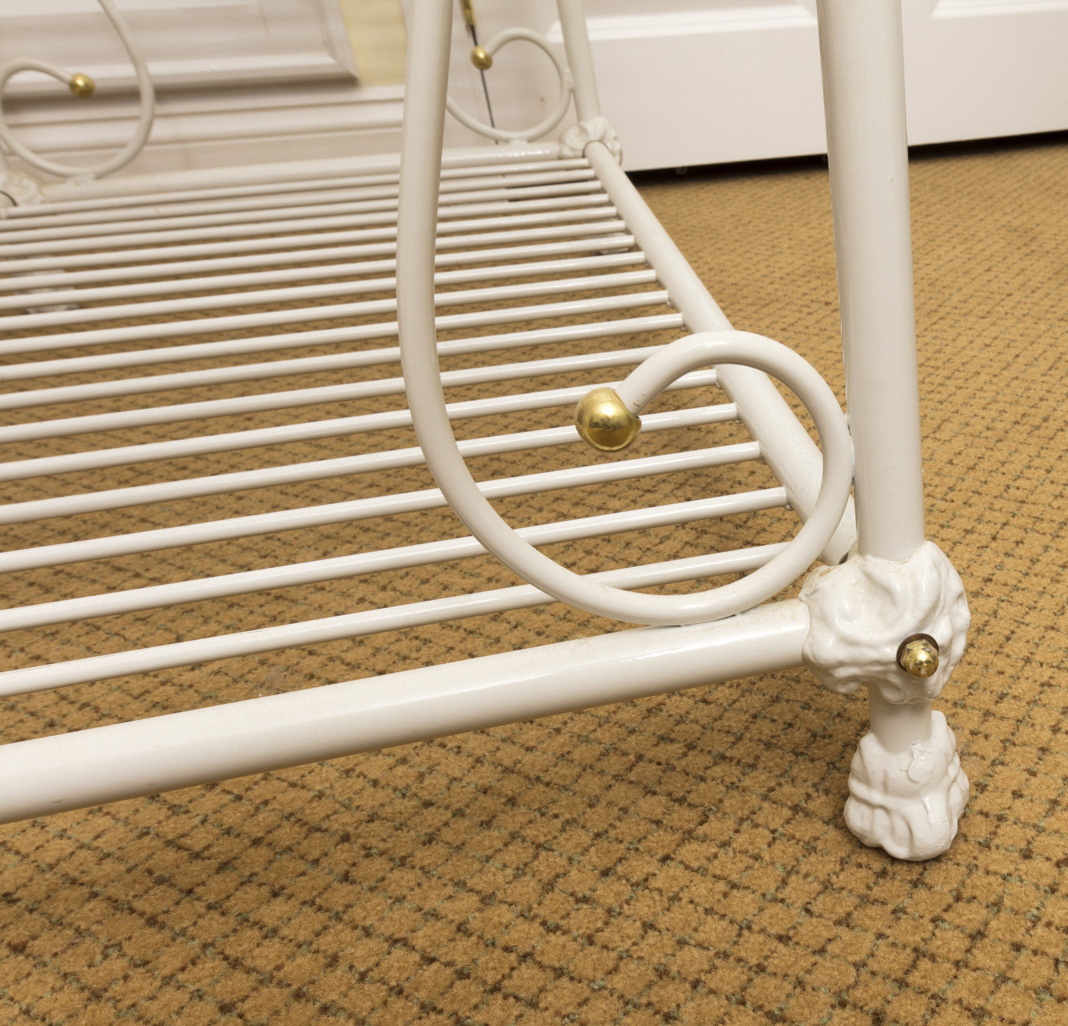 Vintage Metal Changing Table EBTH