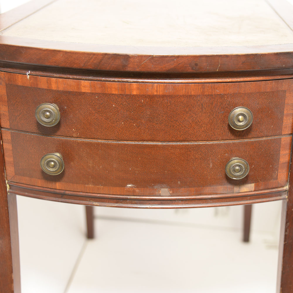 Inlaid Leather Top Federal Style End Table | EBTH