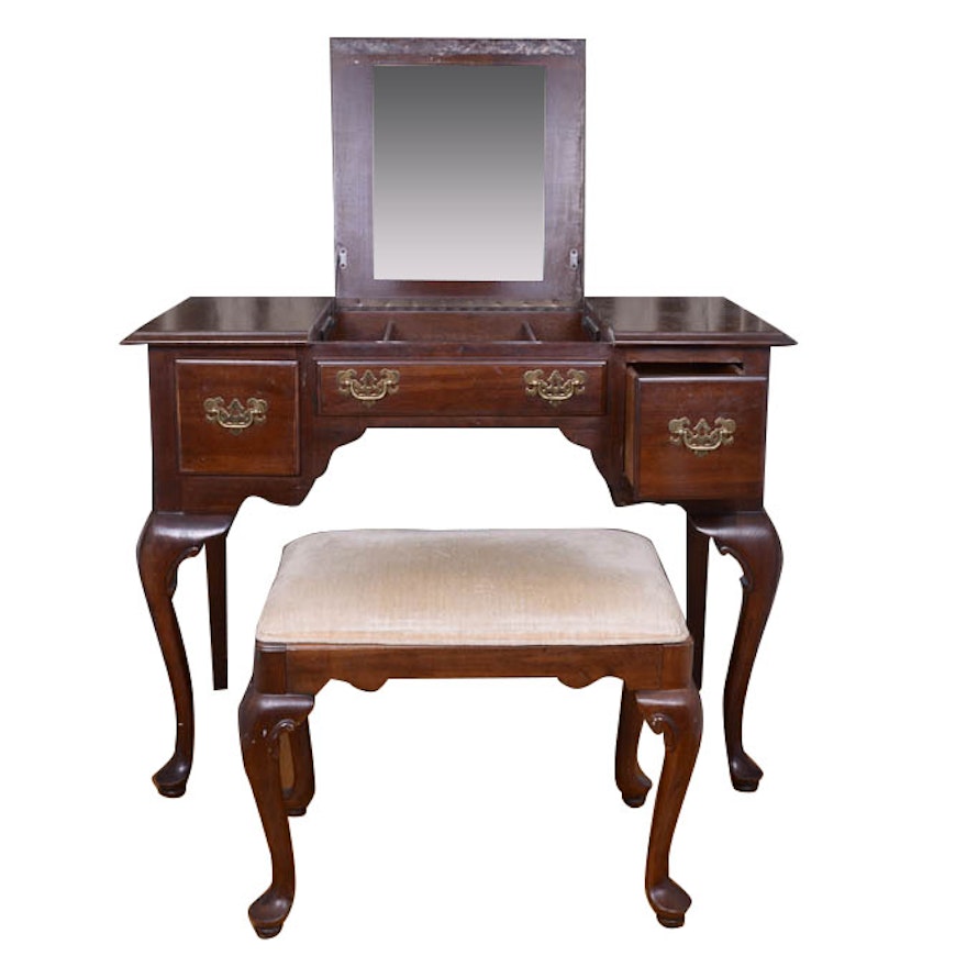 Ethan Allen Mahogany Vanity Table With Bench | EBTH