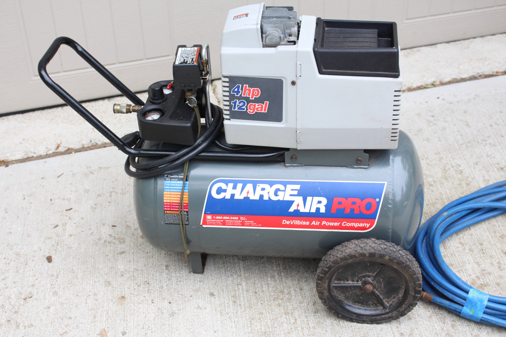 A ChargeAir Pro 12 Gallon Air Compressor EBTH