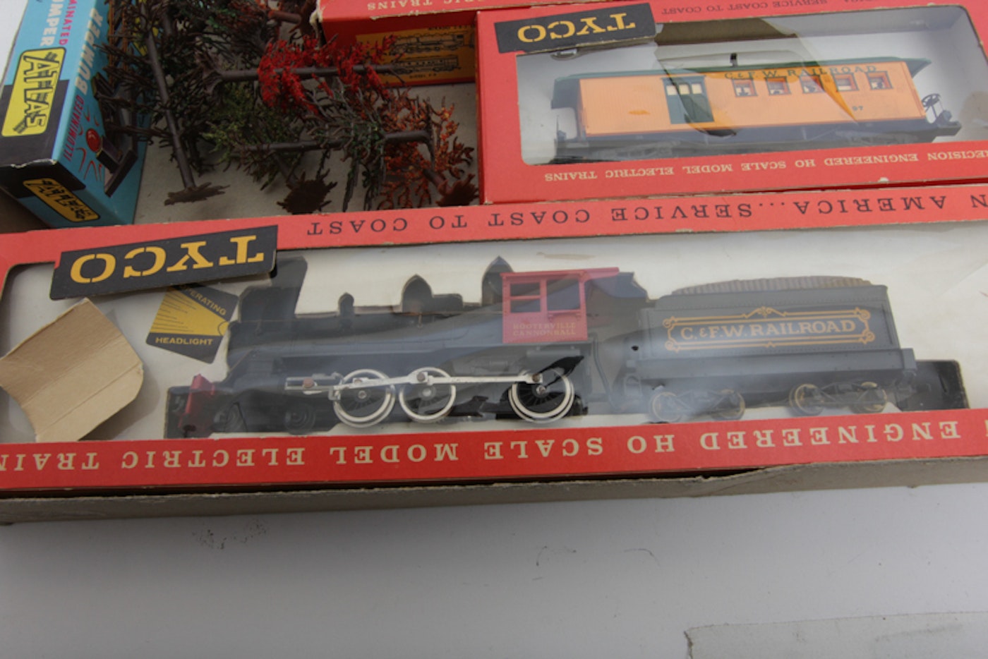 Vintage Tyco Official Petticoat Junction HO Scale Electric 
