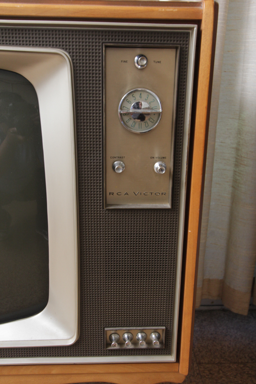 Vintage 1950s RCA Victor TV EBTH