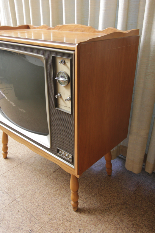 Vintage 1950s RCA Victor TV EBTH